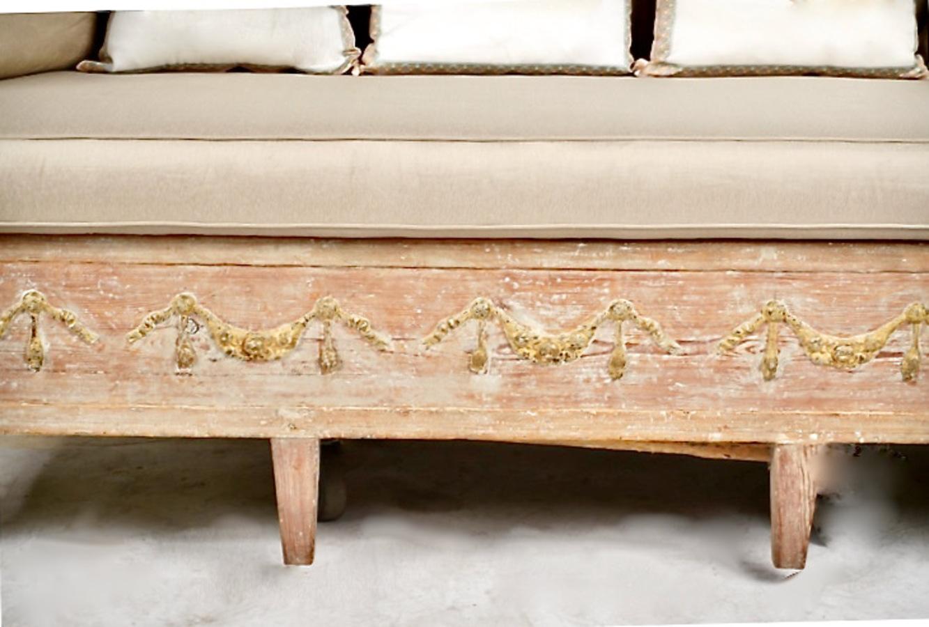 Gustavian Sofa or Bench For Sale 2