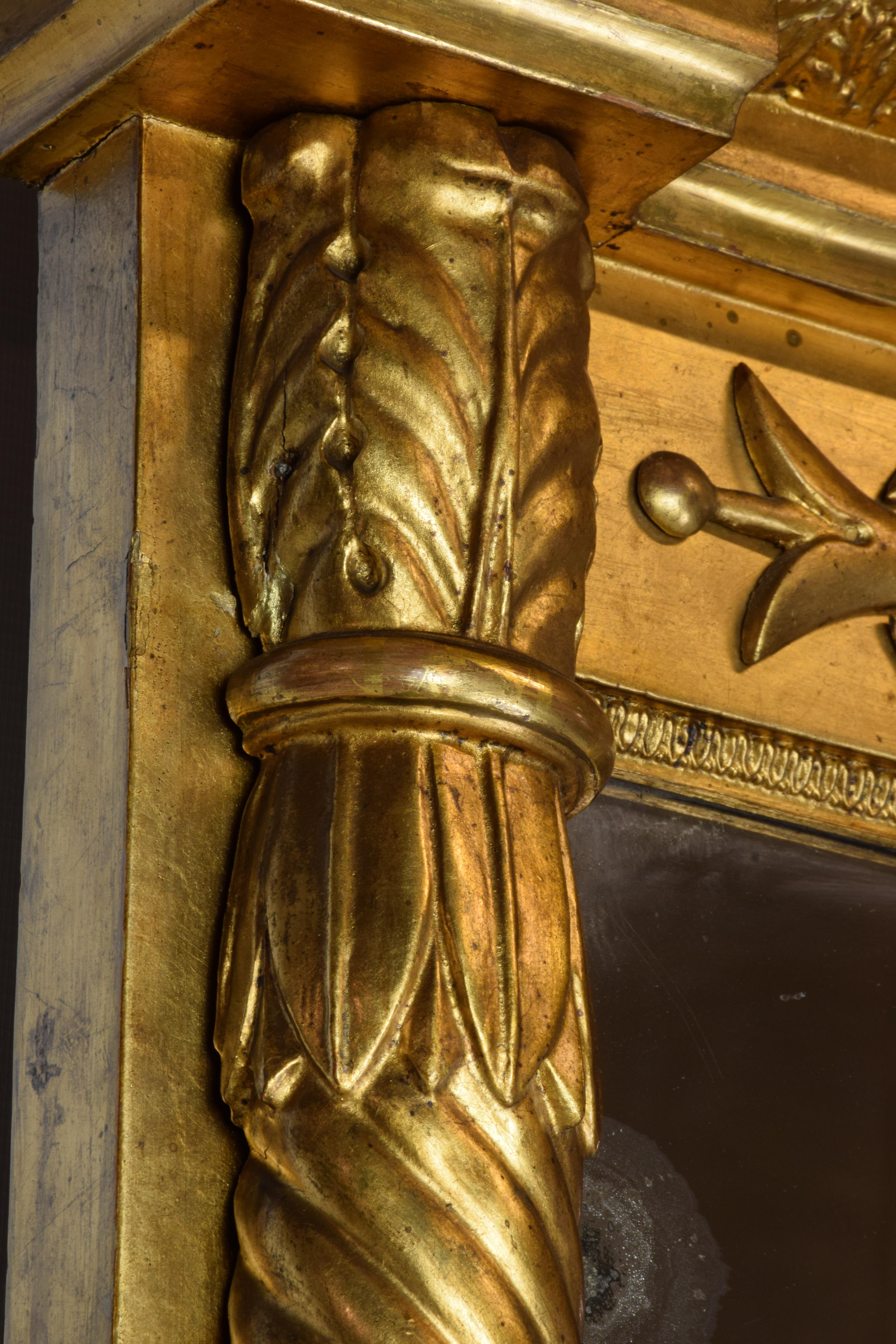 Table console et miroir en bois doré de style gustavien du début du XIXe siècle en vente 4