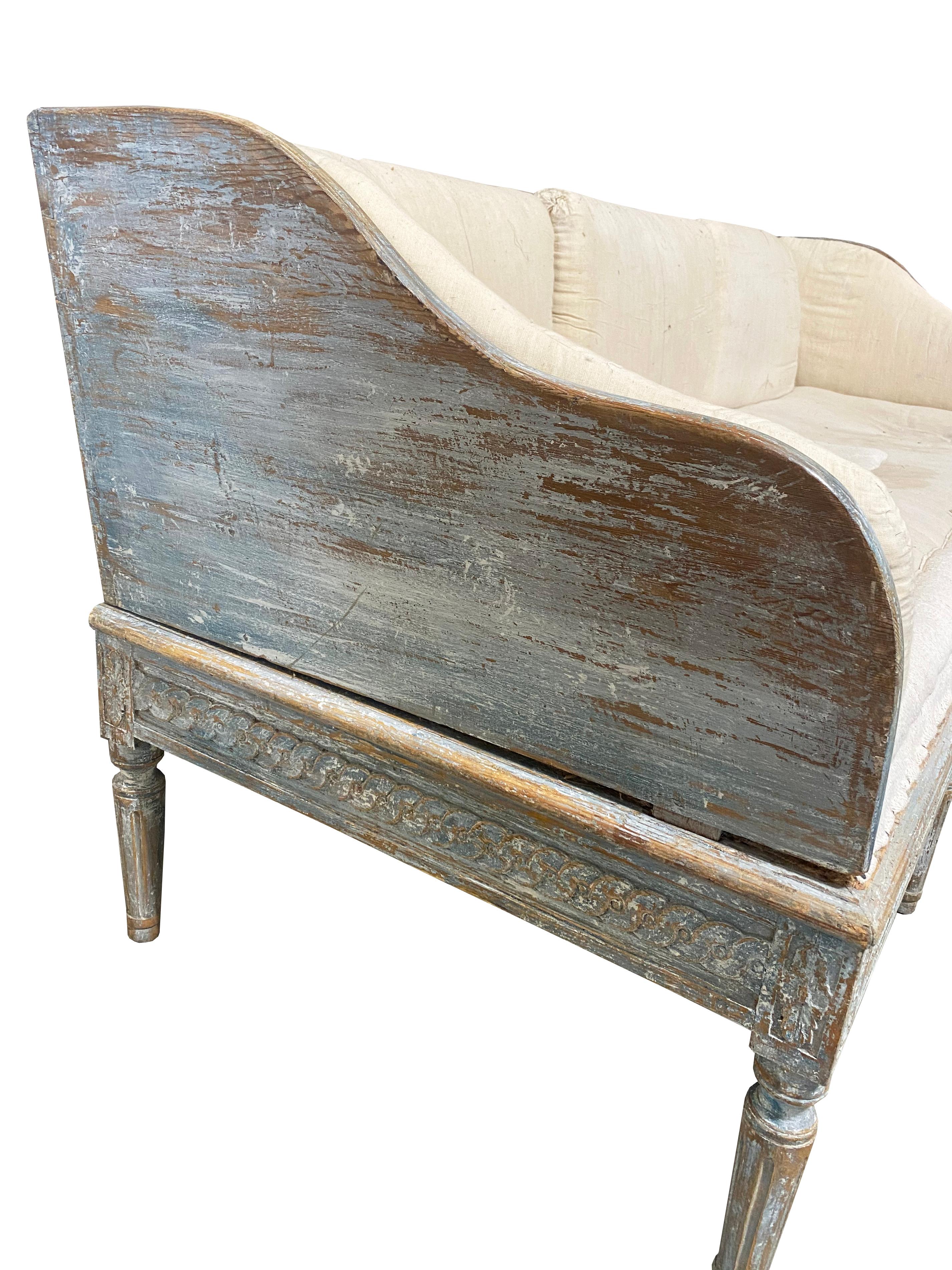 Early 19th Century Gustavian Swedish Wood Sofa with Original Blue Paint In Good Condition In Round Top, TX