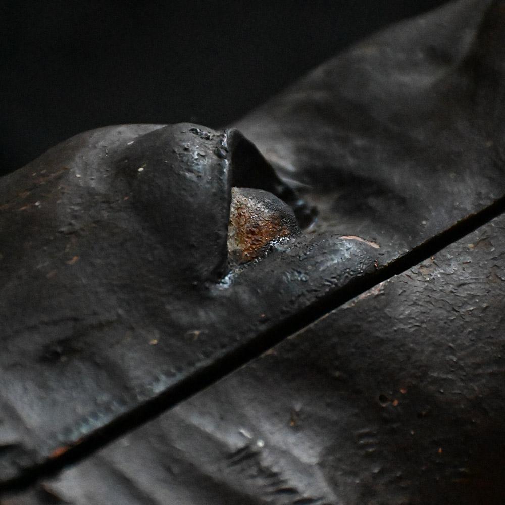 Fragment de pavillon de chasse sculpté à la main au début du 19e siècle, tête de loup État moyen - En vente à London, GB