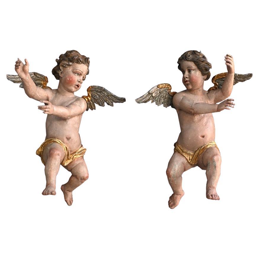 Anges italiens sculptés à la main au début du 19e siècle en vente