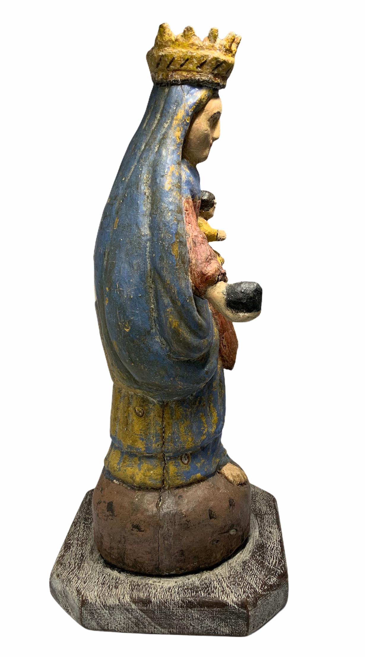 Early 19th Century Hand Carved Wood Sculpture of Virgen de Carmen Santo For Sale 1