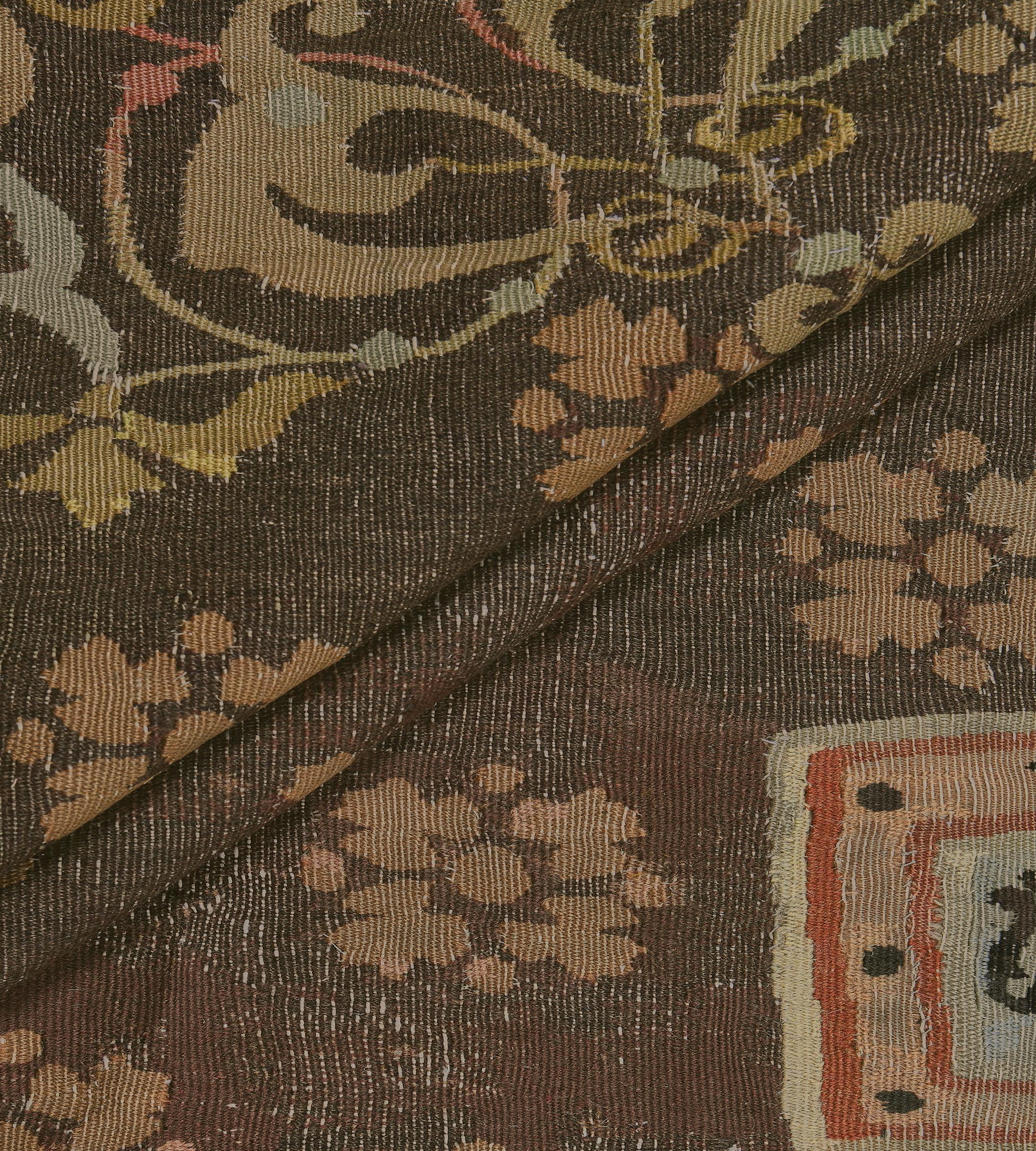 Early 19th Century Handmade Brown Wool Floral French Aubusson Rug For Sale 4