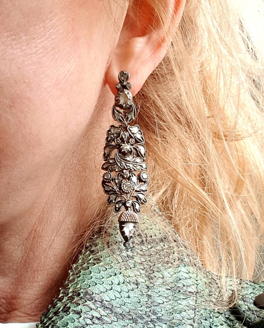 Early 19th Century Iberian/Georgian Rose Cut Diamond Chandelier Earrings. For Sale 2