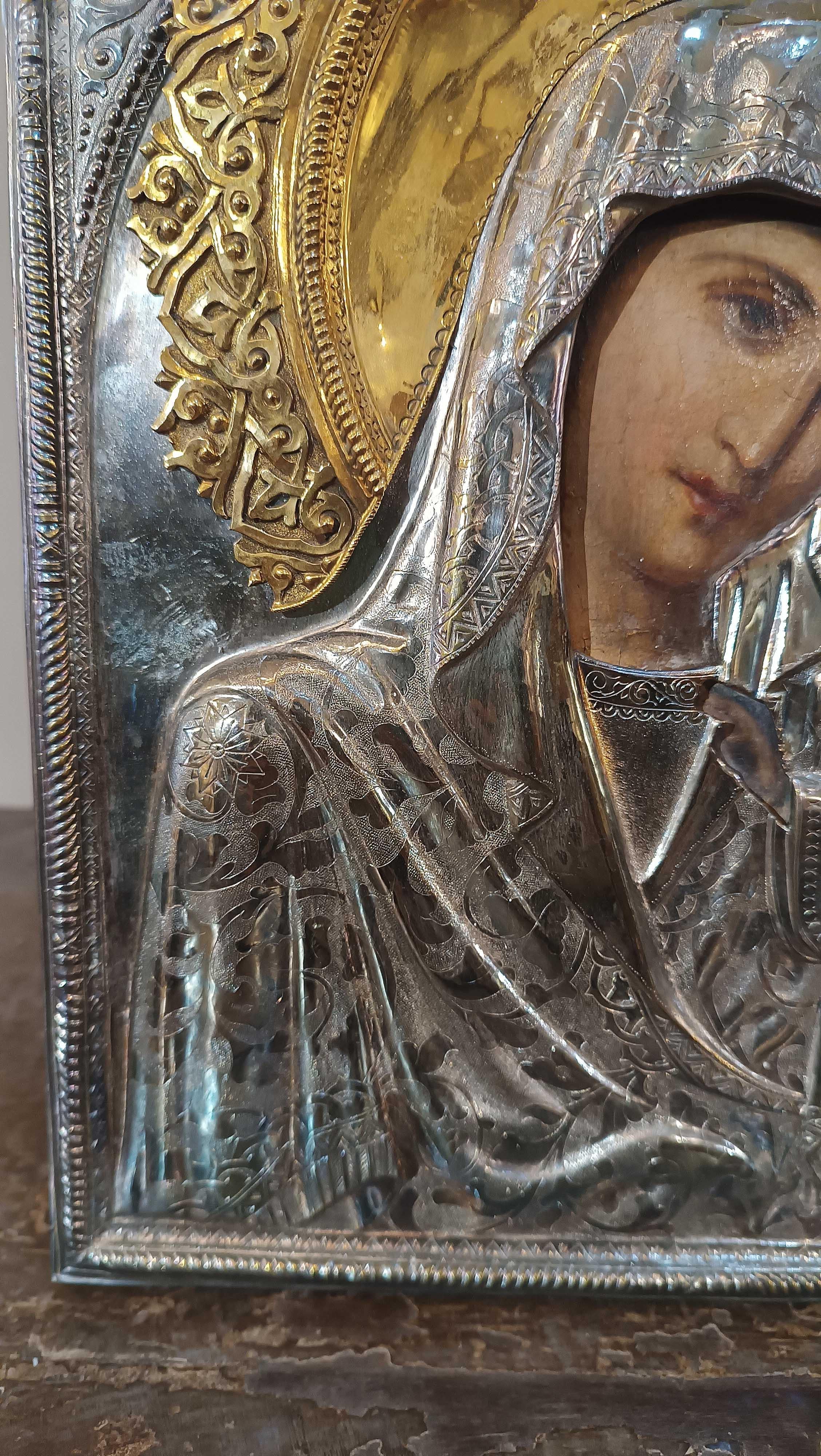 Silver EARLY 19th CENTURY ICON WITH MADONNA AND CHILD  For Sale