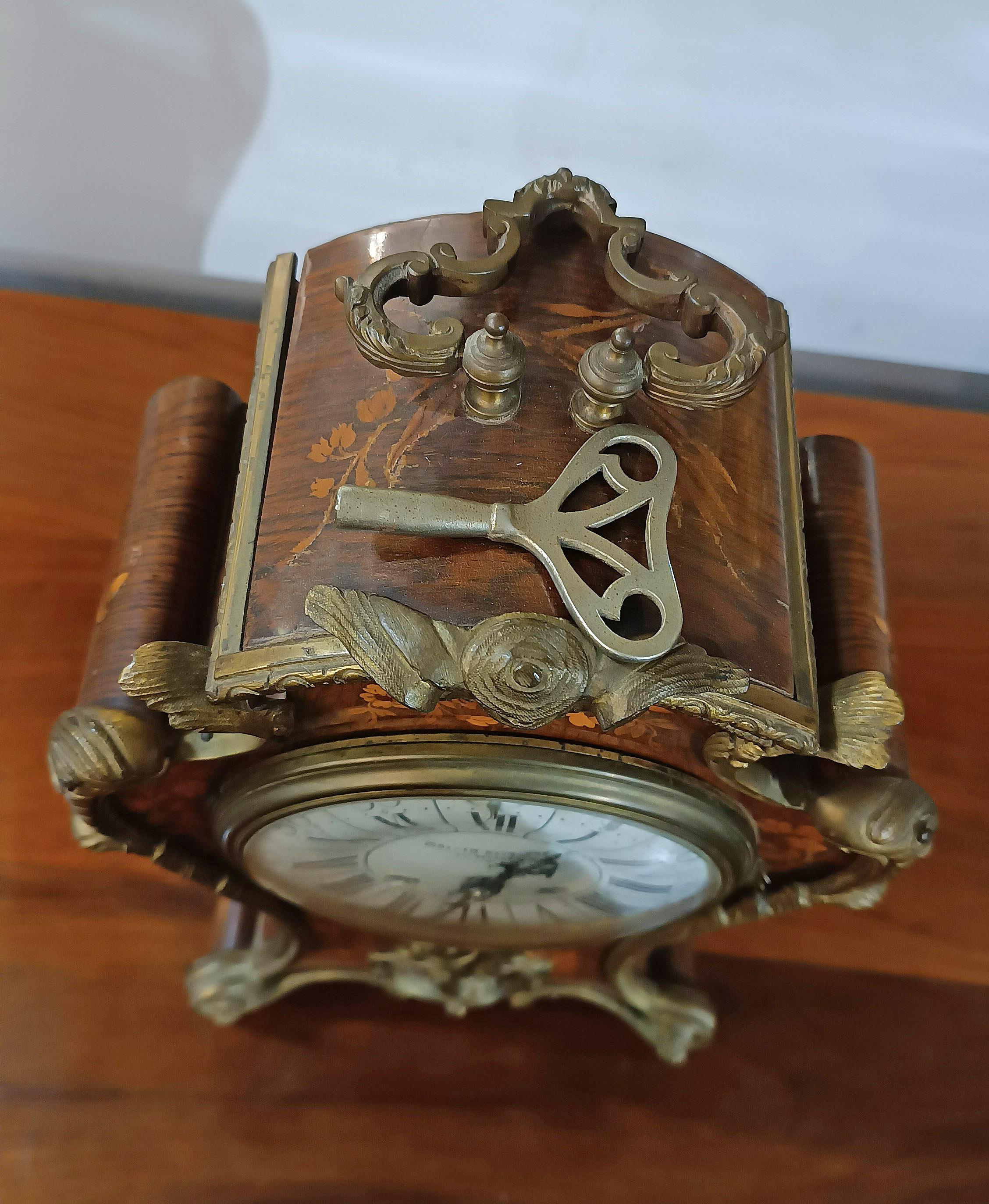 EARLY 19th CENTURY INLAID CLOCK WITH BRONZES For Sale 6