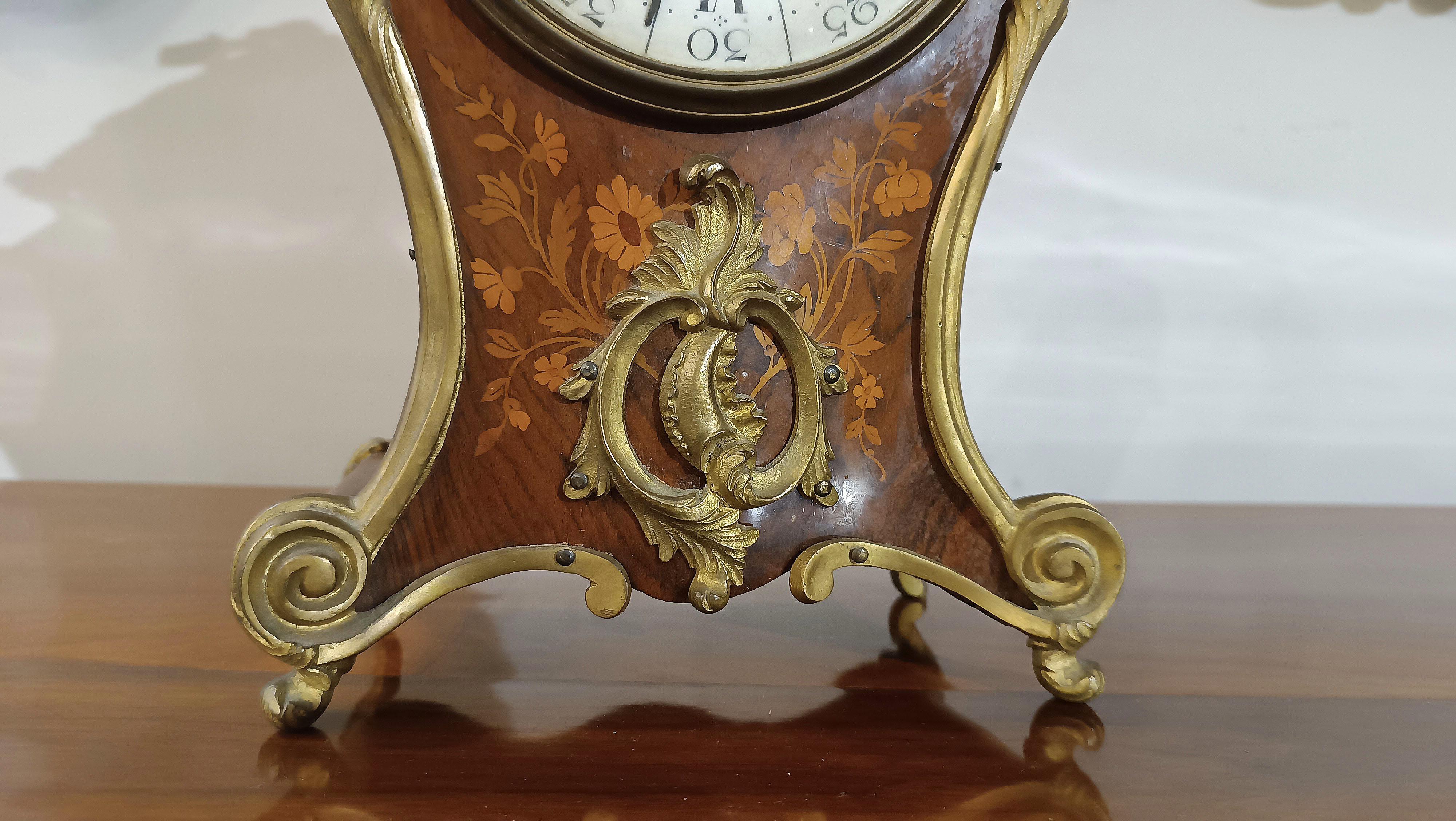 EARLY 19th CENTURY INLAID CLOCK WITH BRONZES For Sale 2
