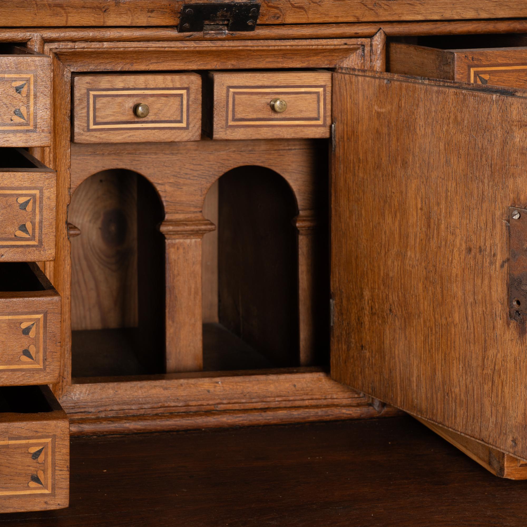 Early 19th Century Inlaid Oak Secretary Bureau from Denmark For Sale 4