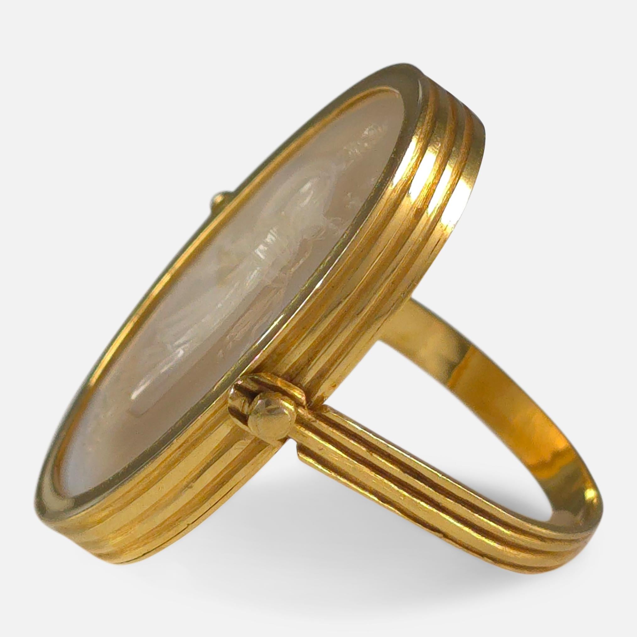 Early 19th Century Intaglio Swivel Ring - Hygieia Engraving For Sale 10