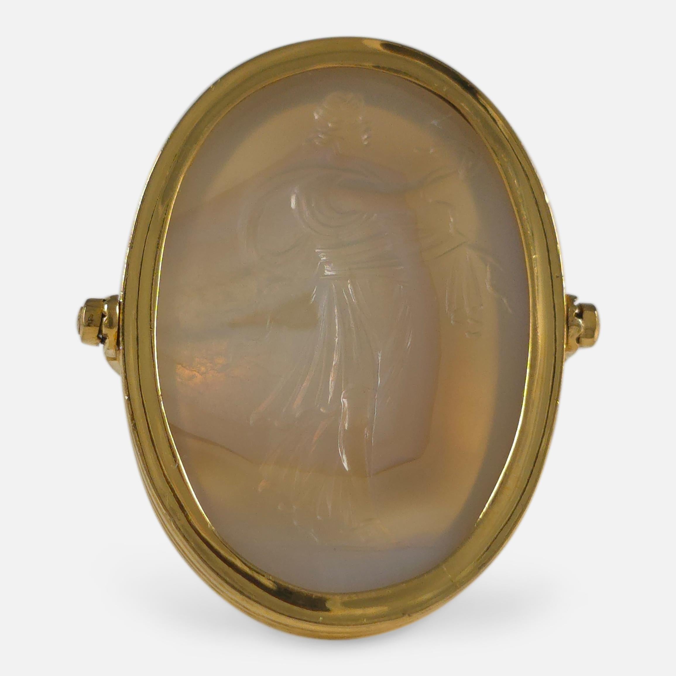 Early 19th Century Intaglio Swivel Ring - Hygieia Engraving In Good Condition For Sale In Glasgow, GB
