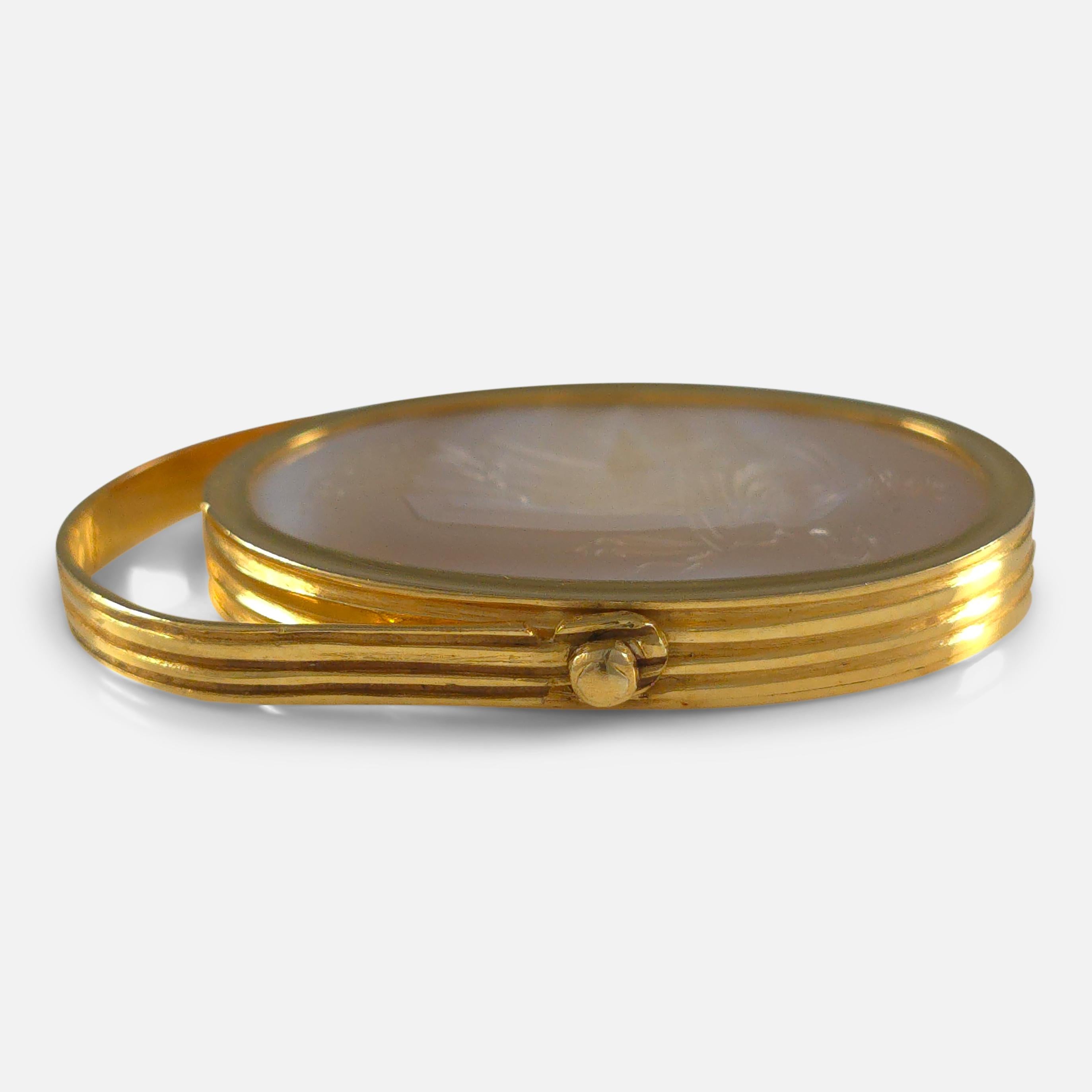 Early 19th Century Intaglio Swivel Ring - Hygieia Engraving For Sale 2