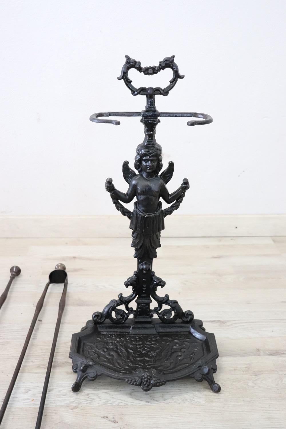 Early 19th Century Italian Antique Iron Fireplace Tool Set For Sale 11