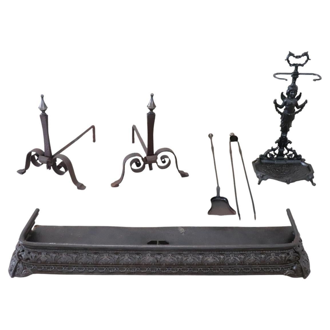 Early 19th Century Italian Antique Iron Fireplace Tool Set For Sale
