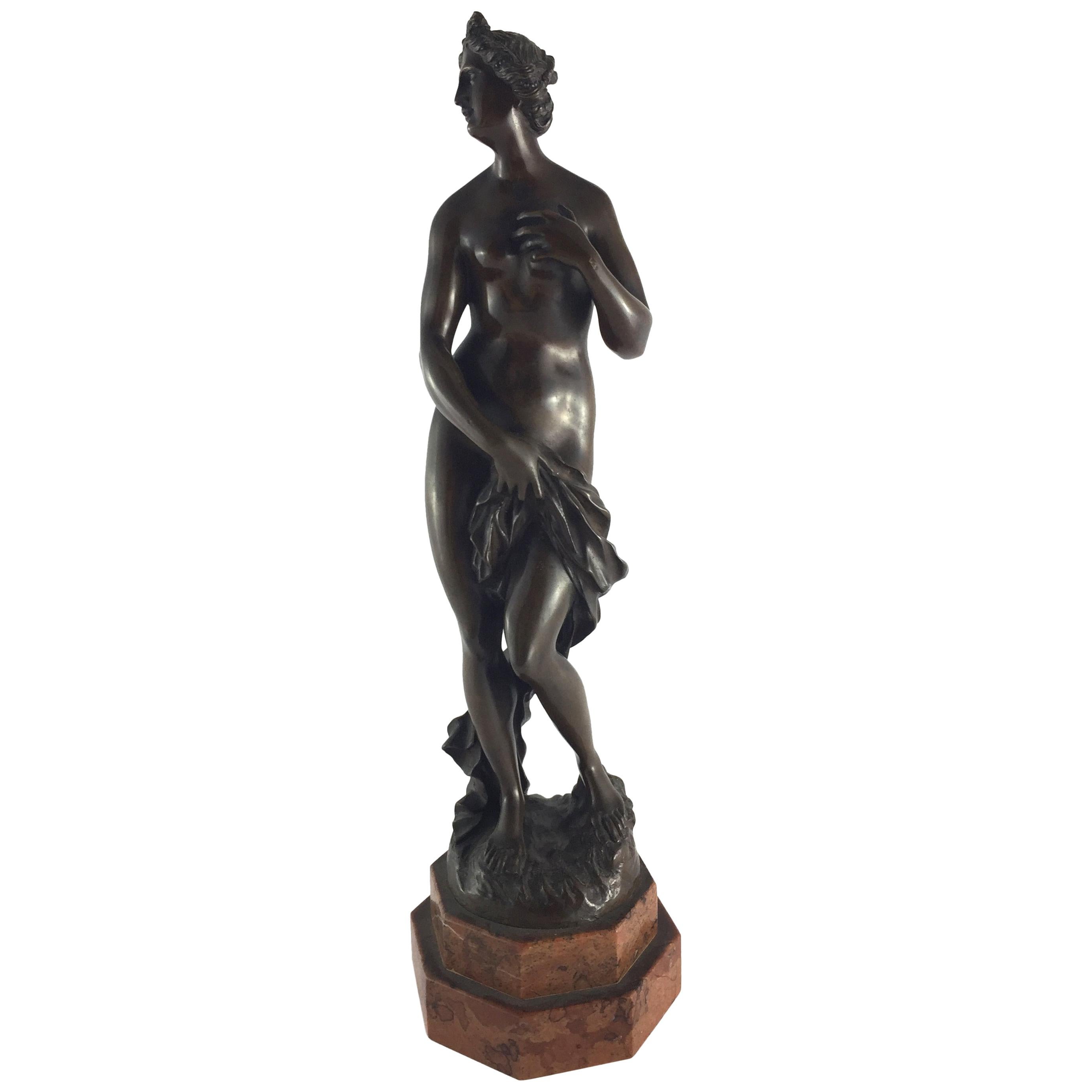 Early 19th Century Italian Bronze Sculpture 'Venere Bather' For Sale