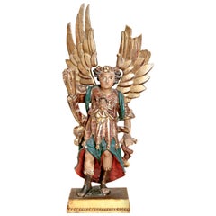 Early 19th Century Italian Carved Giltwood Angel