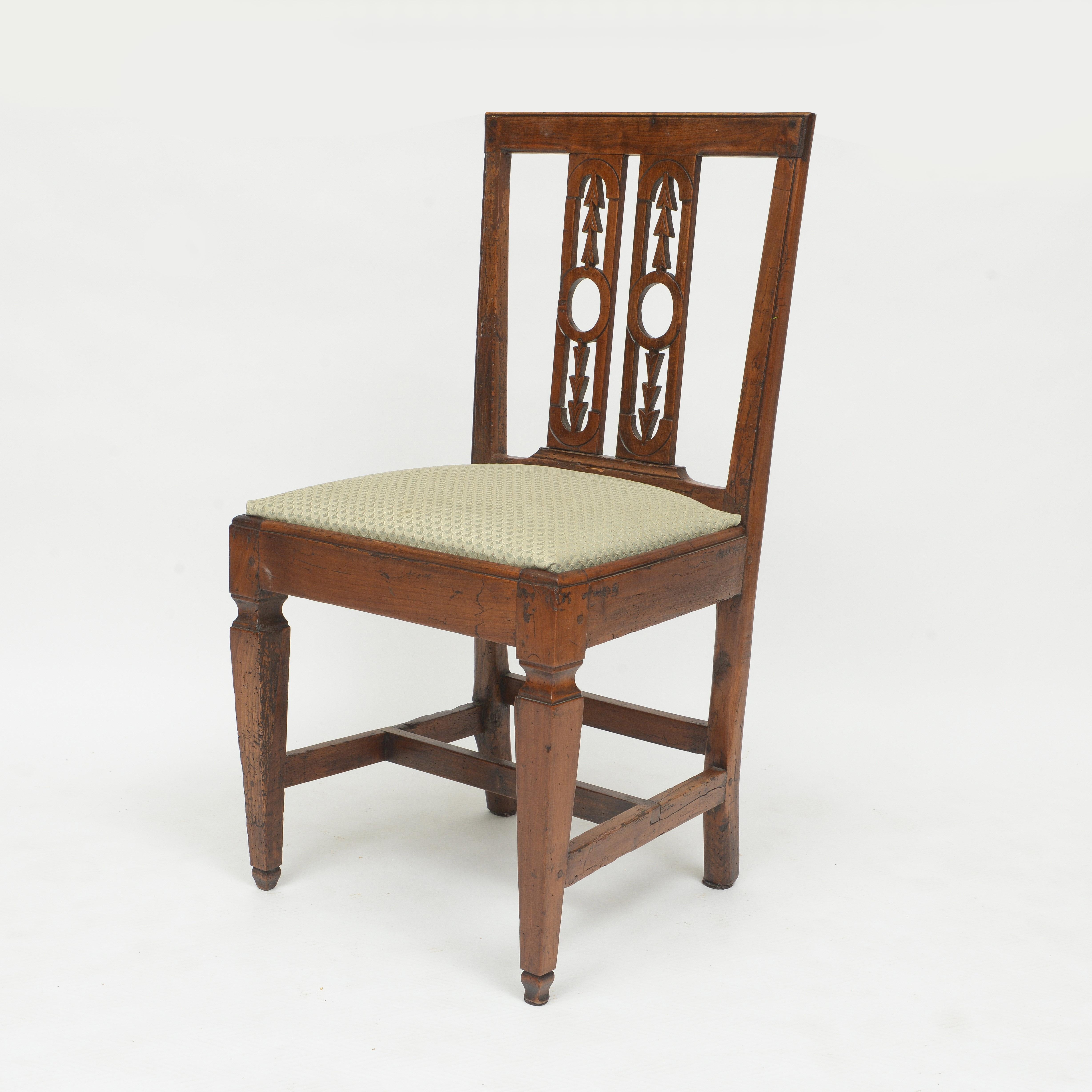 Early 19th Century Italian Dining Chairs - Set of 6 In Good Condition For Sale In Brooklyn, NY