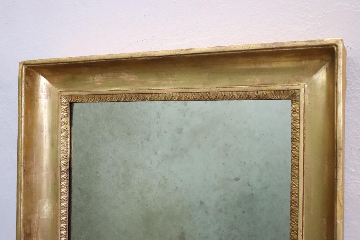 Frühes 19. Jahrhundert Italienisches Empire Vergoldetes Holz Antiker Rectangula Wandspiegel im Angebot 1