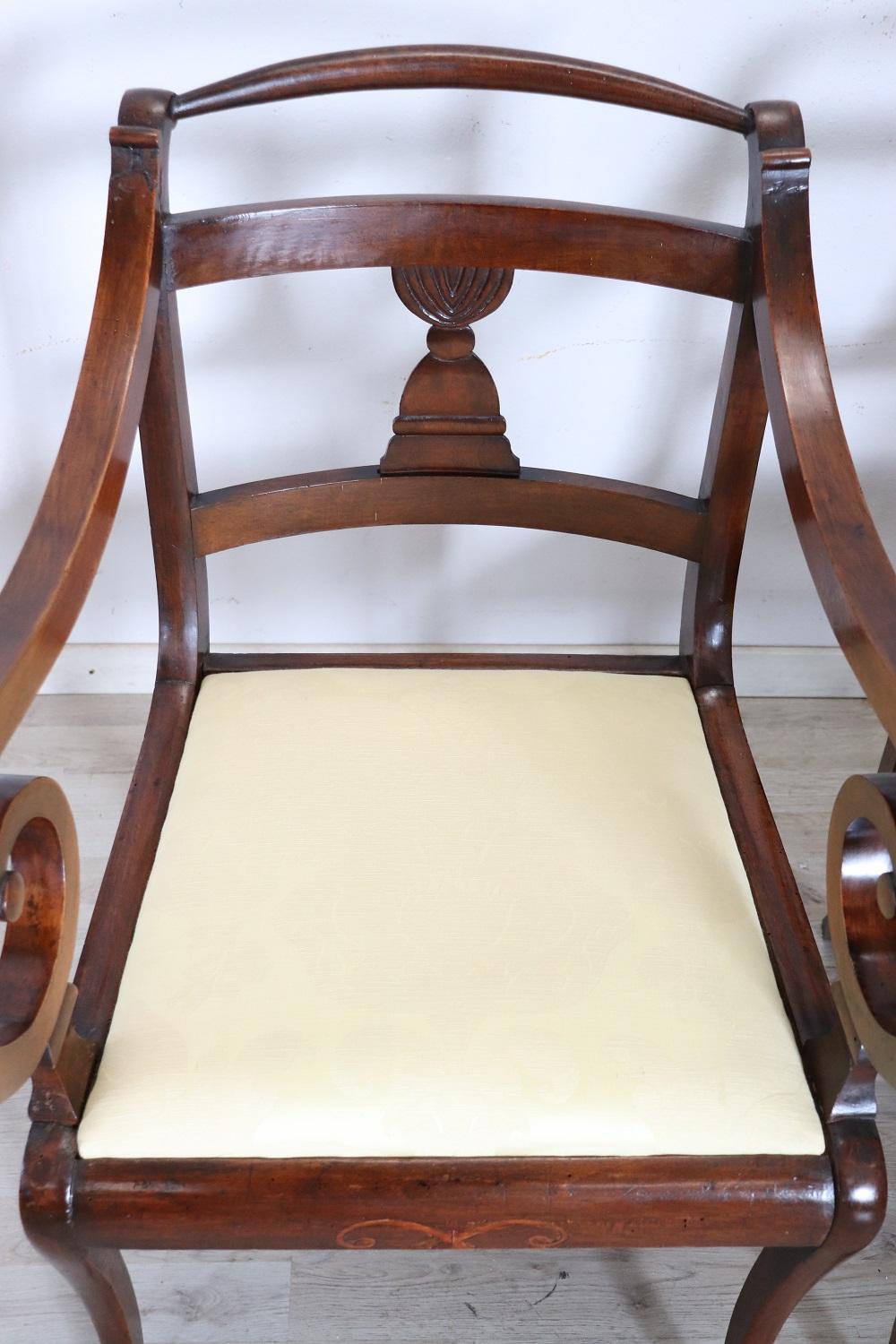 Early 19th Century Italian Empire Pair of Armchairs in Walnut In Fair Condition In Casale Monferrato, IT