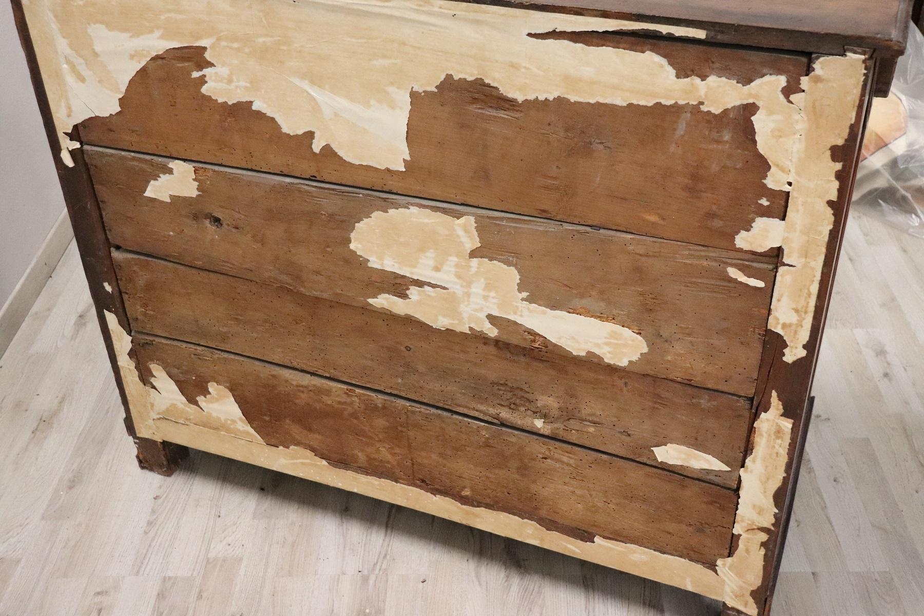 Early 19th Century Italian Empire Walnut Chest of Drawers with Secrétaire 12