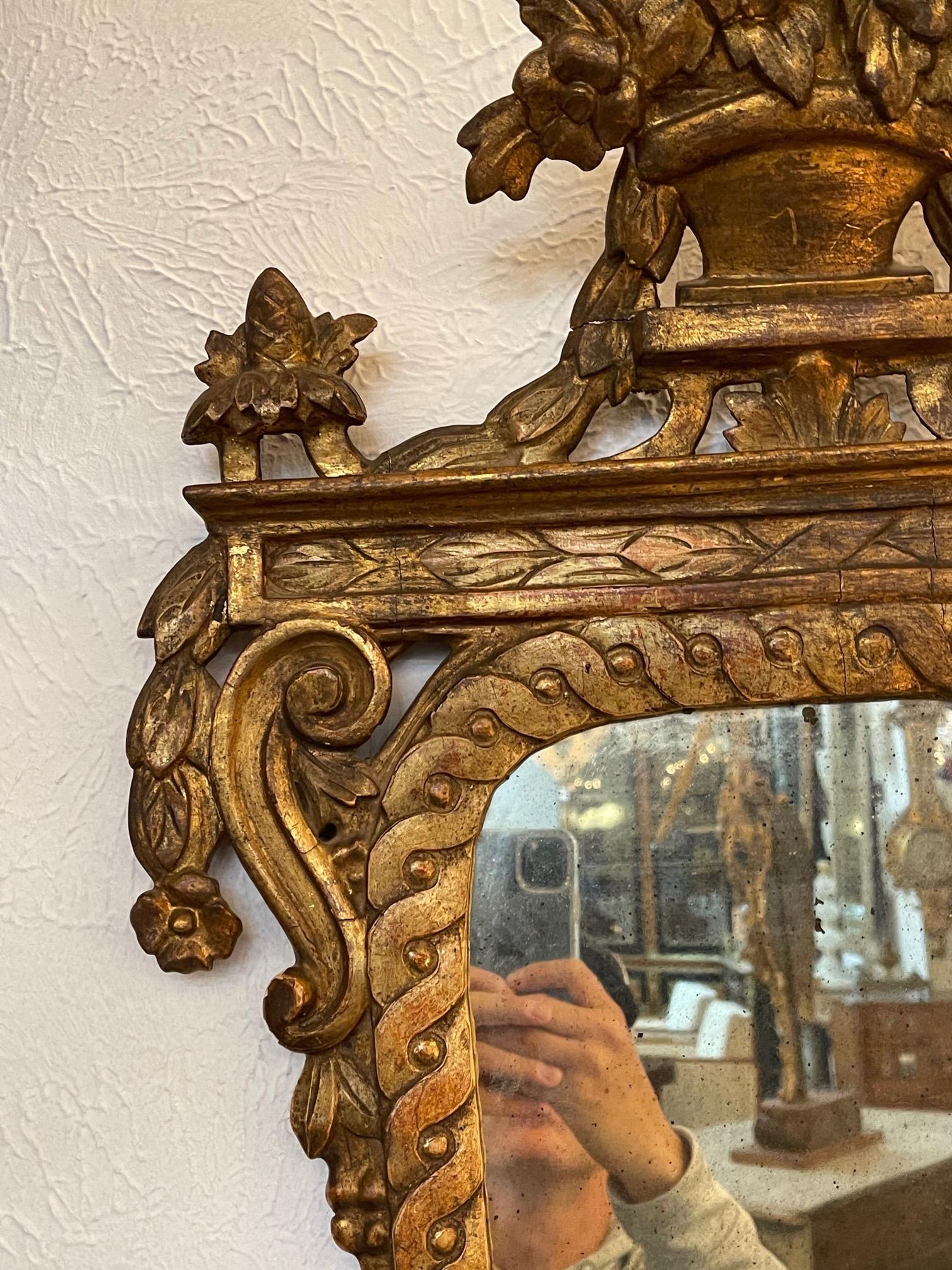 Early 19th Century Italian Giltwood Mirrors In Good Condition For Sale In Dallas, TX