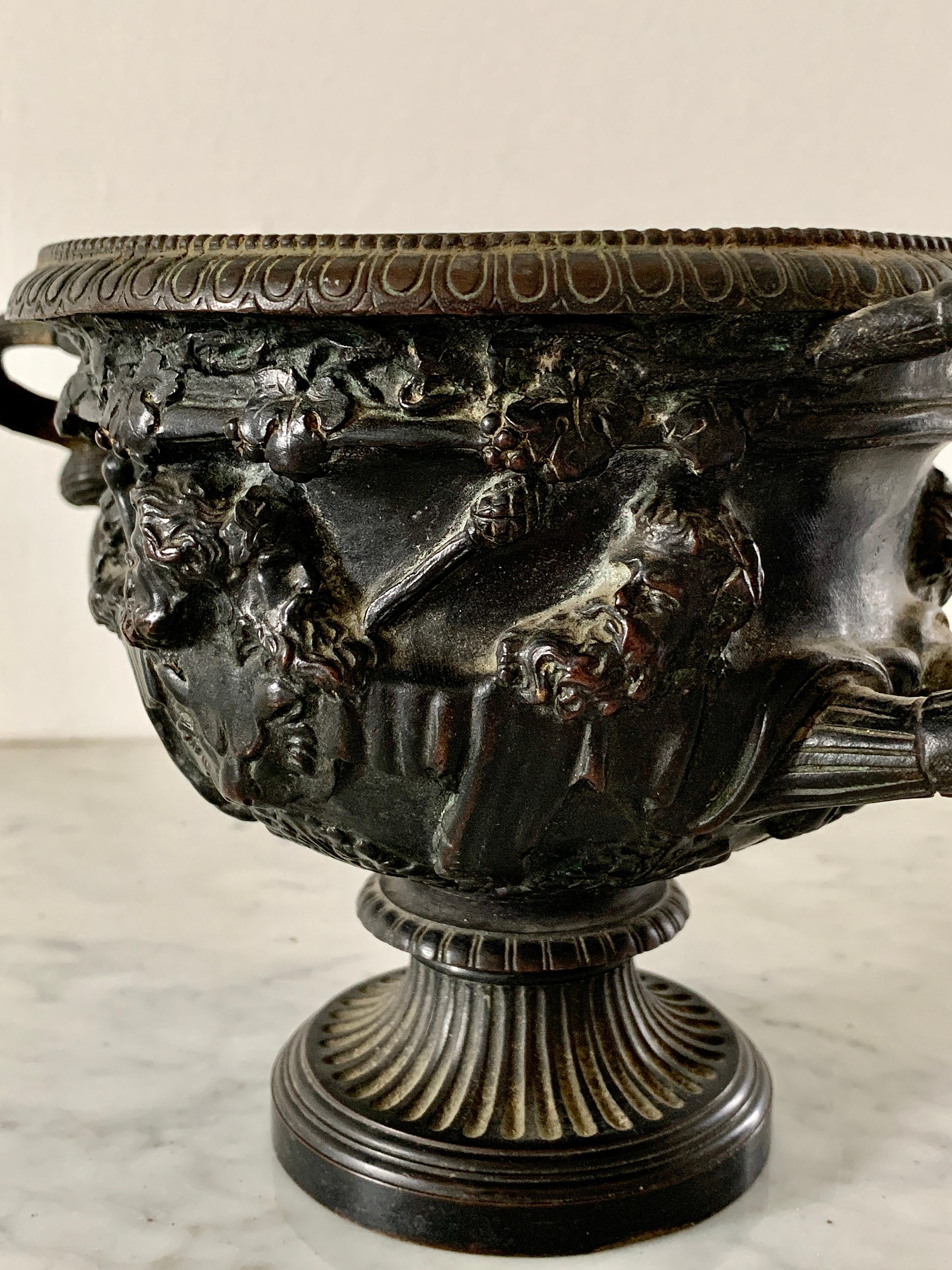 Early 19th Century Italian Grand Tour Classical Patinated Bronze Warwick Vase 7