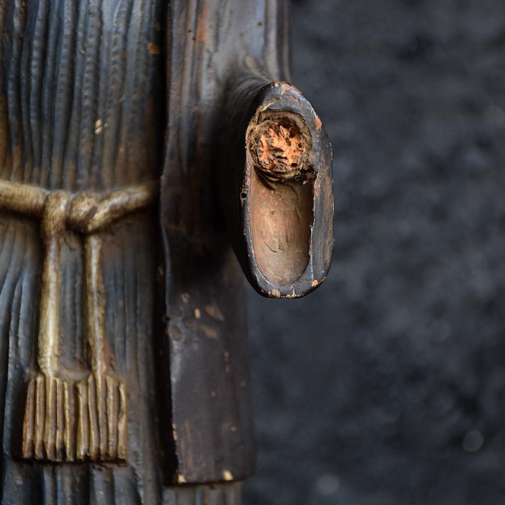 Italienische handgeschnitzte italienische Volkskunstfigur des Christus aus dem frühen 19. Jahrhundert im Zustand „Relativ gut“ im Angebot in London, GB