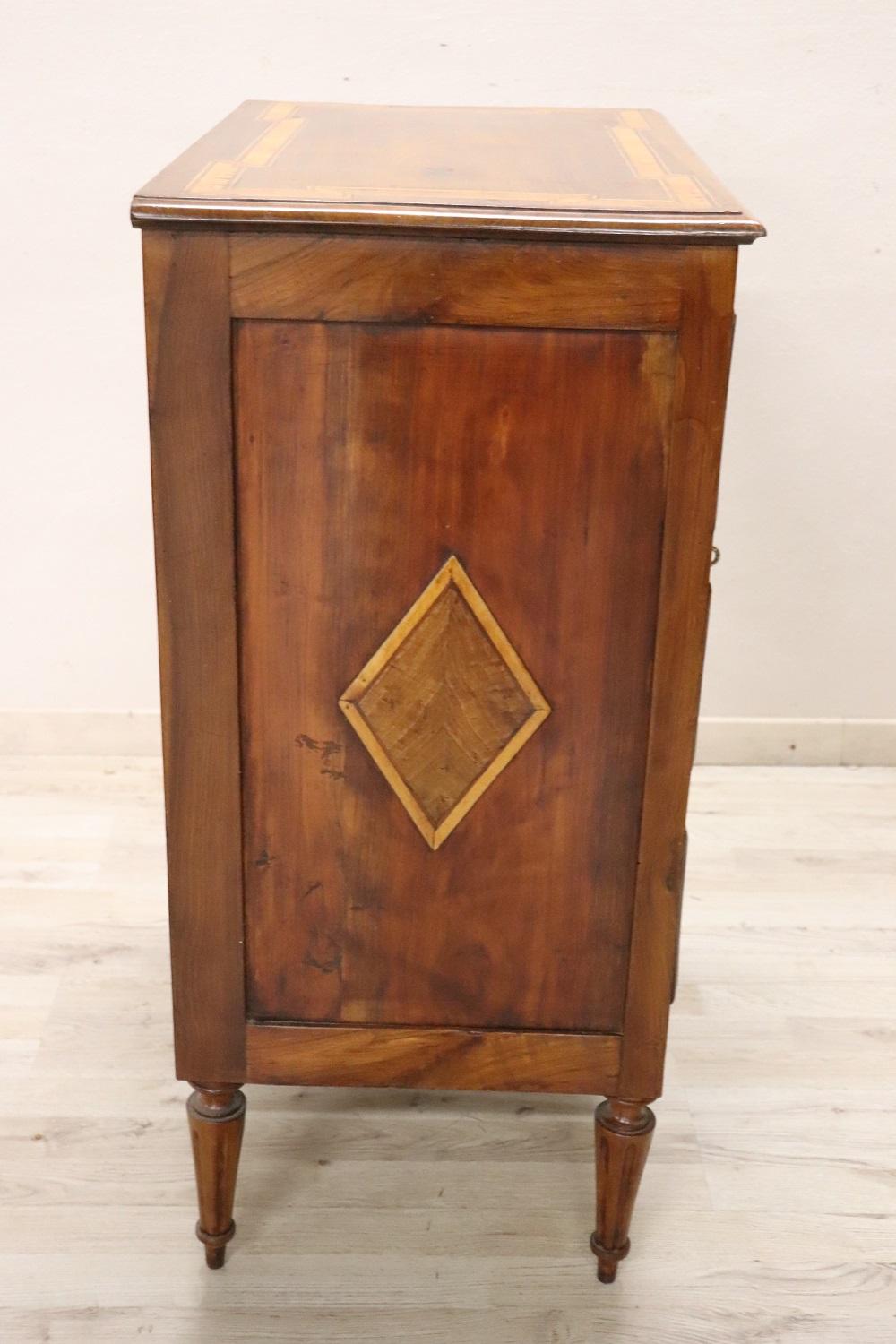 Early 19th Century Italian Louis XVI Style Inlaid Walnut Small Chest of Drawers For Sale 6