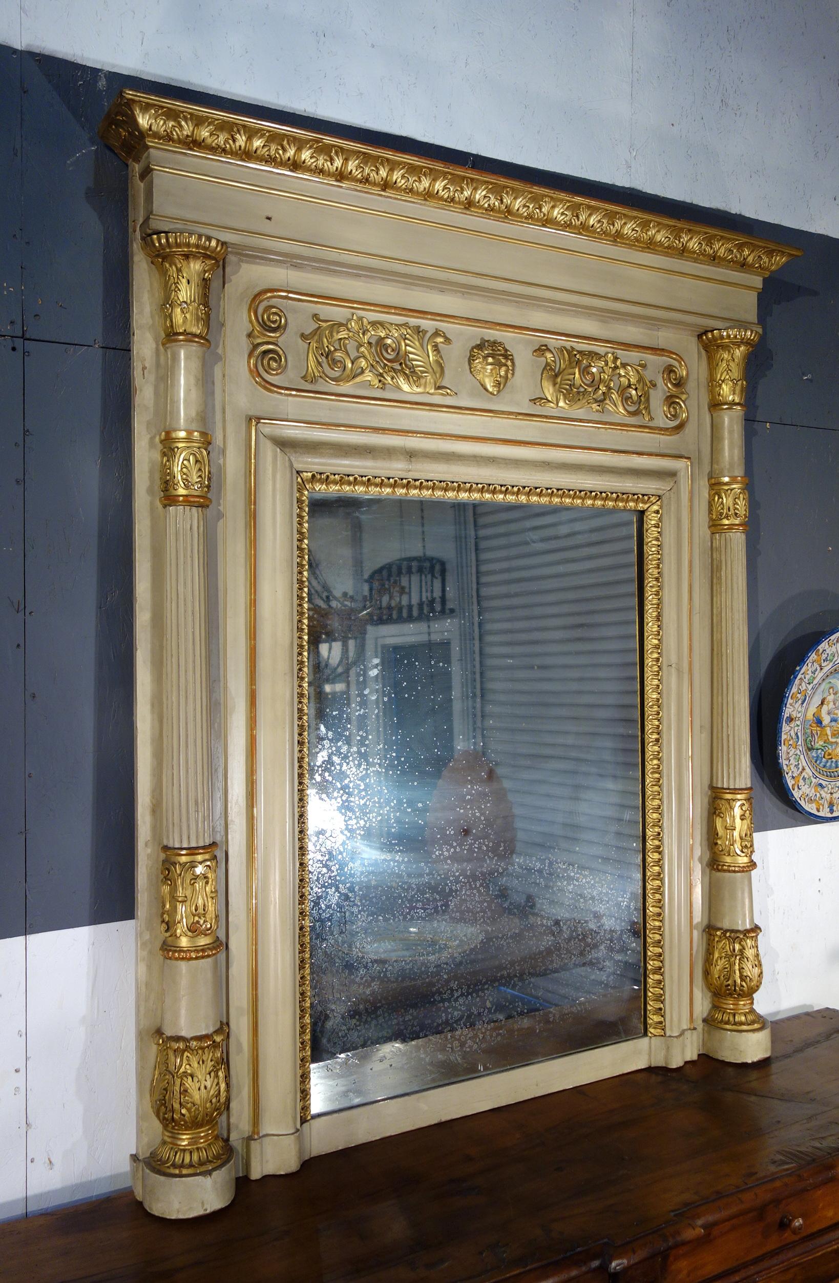 Early 19th Century Italian Neoclassical Style Giltwood Trumeau Mirror Ca 1820 In Good Condition For Sale In Encinitas, CA
