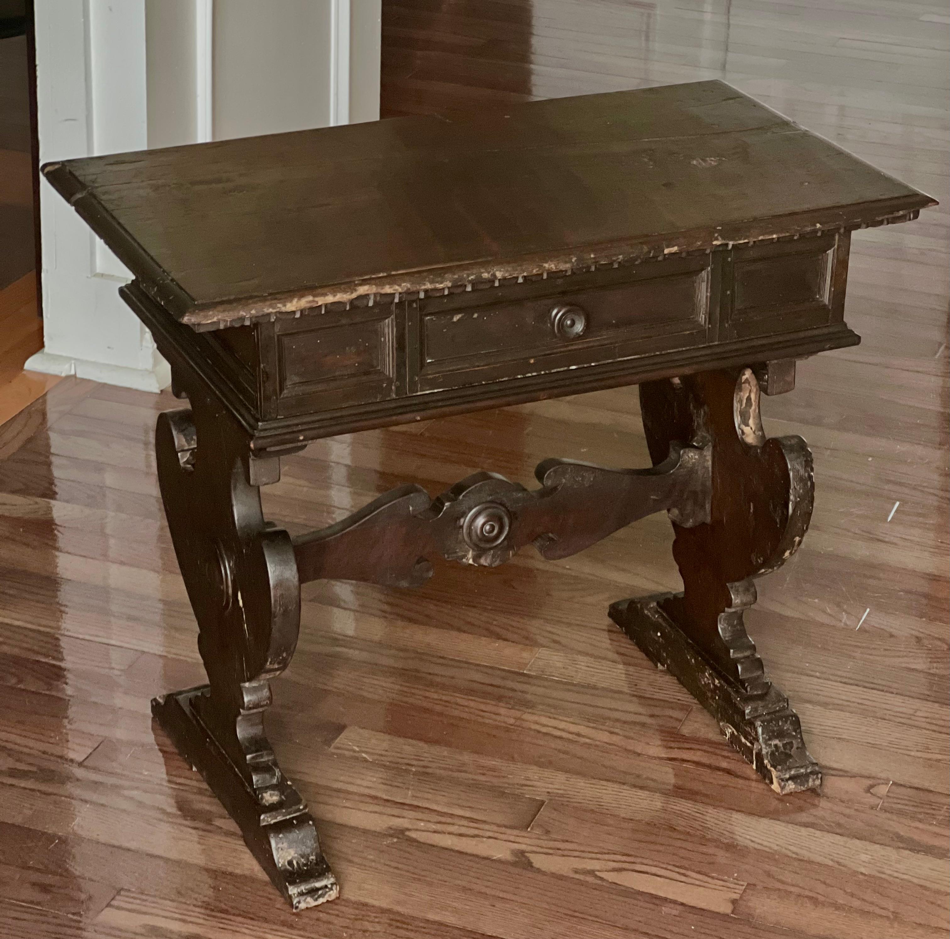 Early 19th Century Italian Renaissance Carved Oak Trestle Base Table with Patina For Sale 14