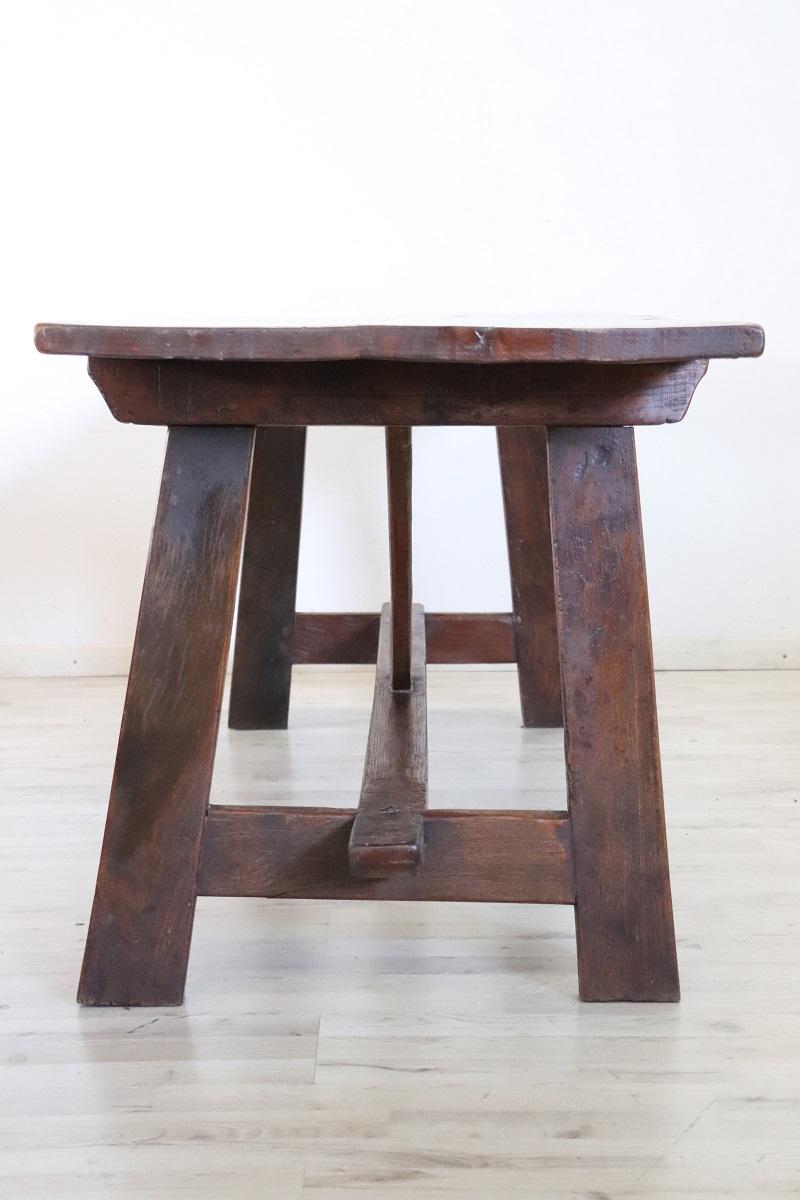 Table Fratino italienne du début du 19ème siècle en bois d'Oak massif Longueur 78, 74