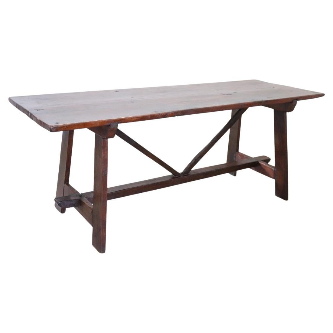 Table Fratino italienne du début du 19ème siècle en bois d'Oak massif Longueur 78, 74". en vente