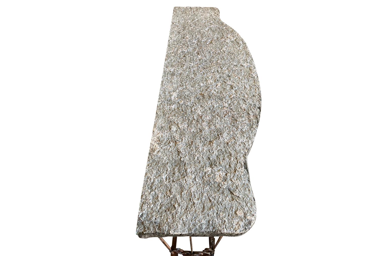 Konsolentisch mit italienischer Steinplatte aus dem frühen 19. Jahrhundert im Angebot 8