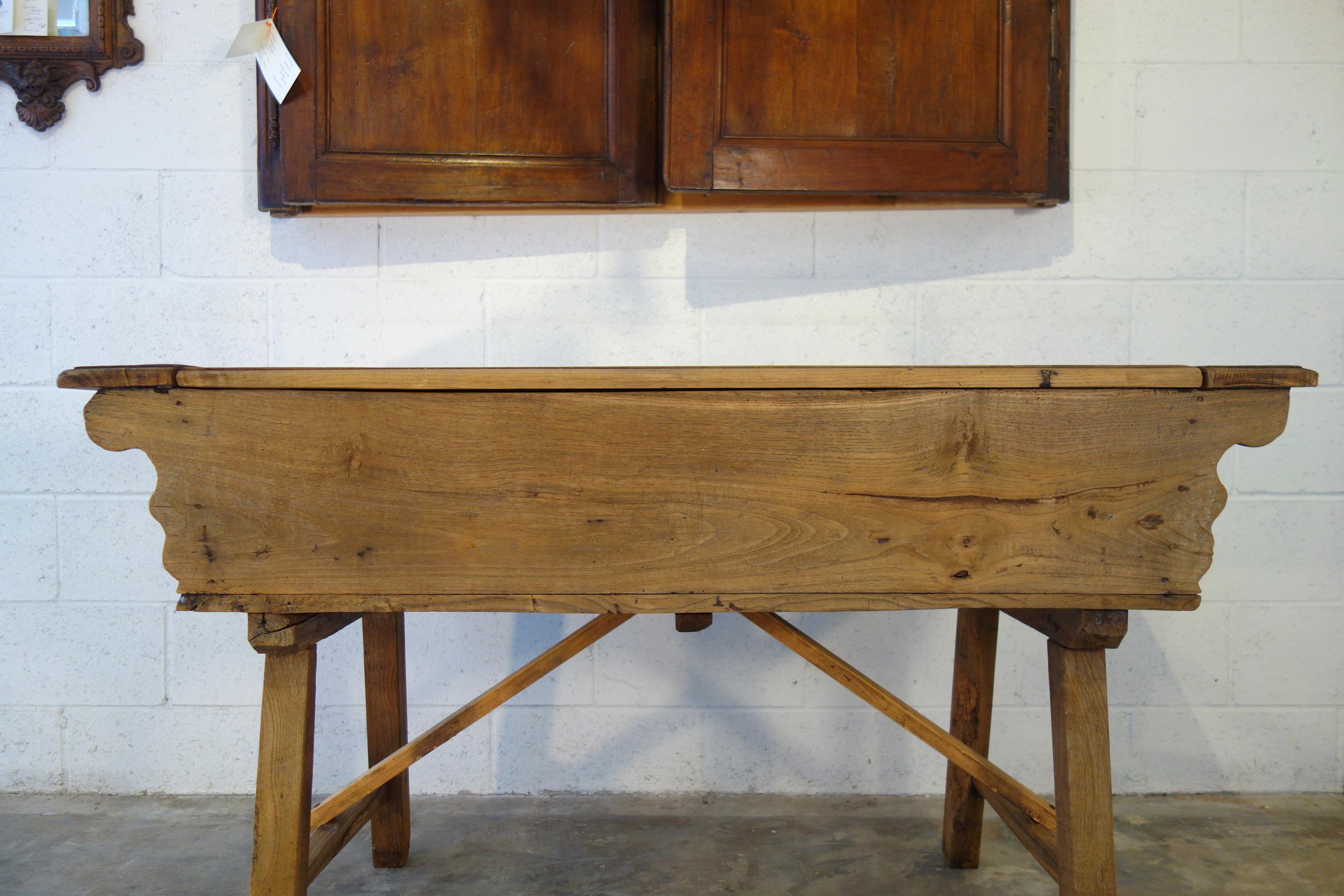 Italian Early 19th Century Tuscan Farmhouse Kitchen Madia Bread Table, circa 1820