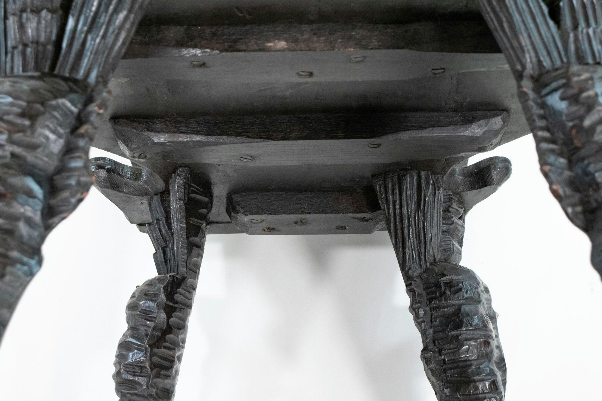 Early 19th Century Italian Walnut Grotto Chair For Sale 15