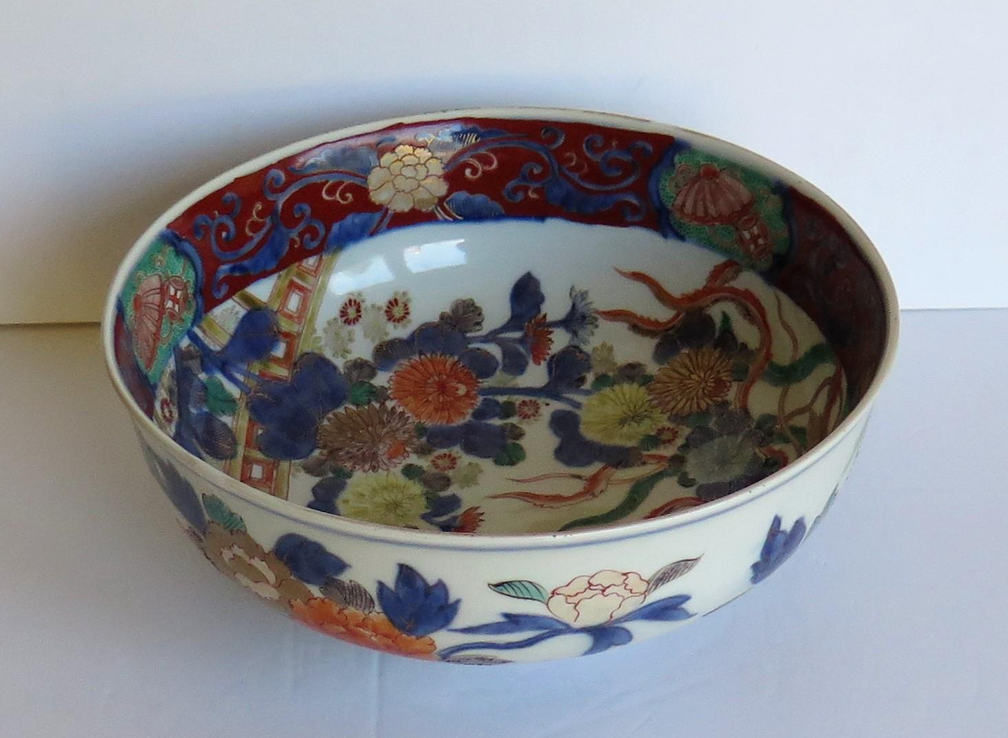 Early 19th Century Japanese Porcelain Large Bowl Finely Hand Painted Edo Period 3