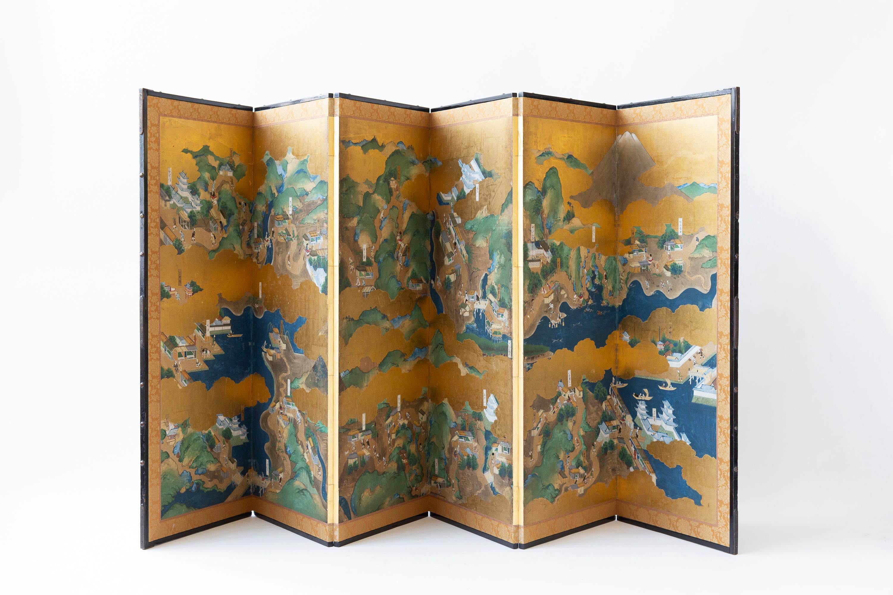 Early 19th century Japanese Screen with Village Scenes, on Gold Leaf For Sale 5