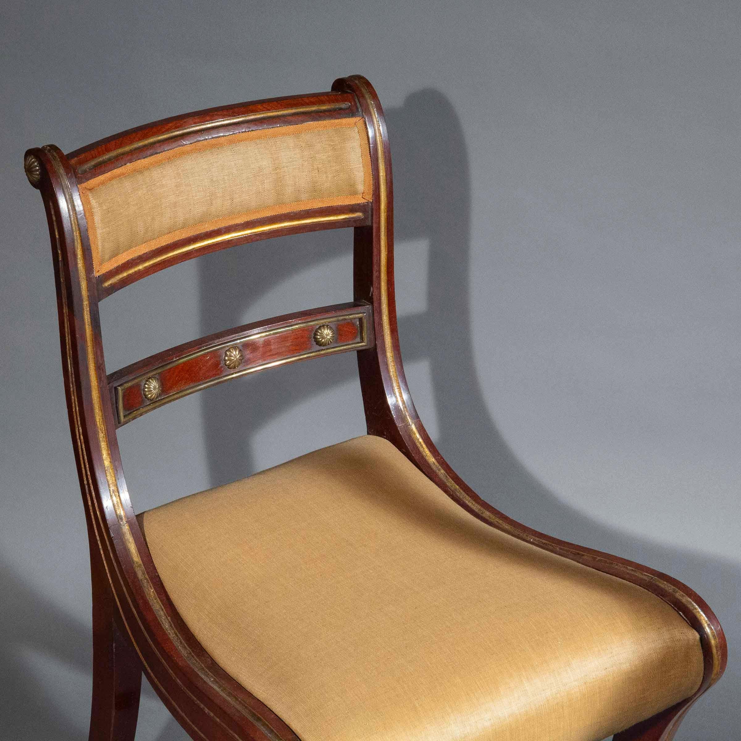 Klismos-Stühle des frühen 19. Jahrhunderts (Polster) im Angebot