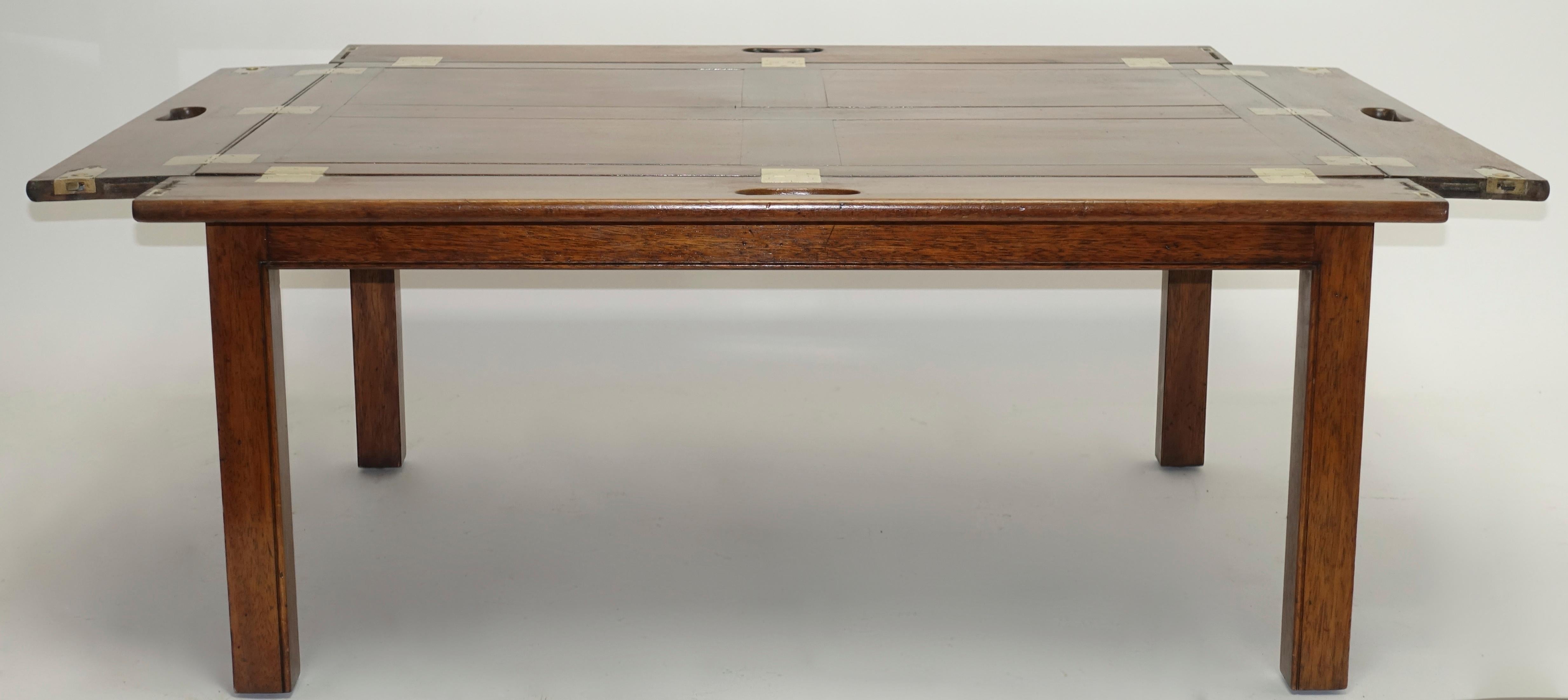 Early 19th Century Large Mahogany Butlers Tray on Stand 4