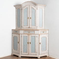 Grande mobile ad angolo svedese blu e bianco dei primi del XIX secolo