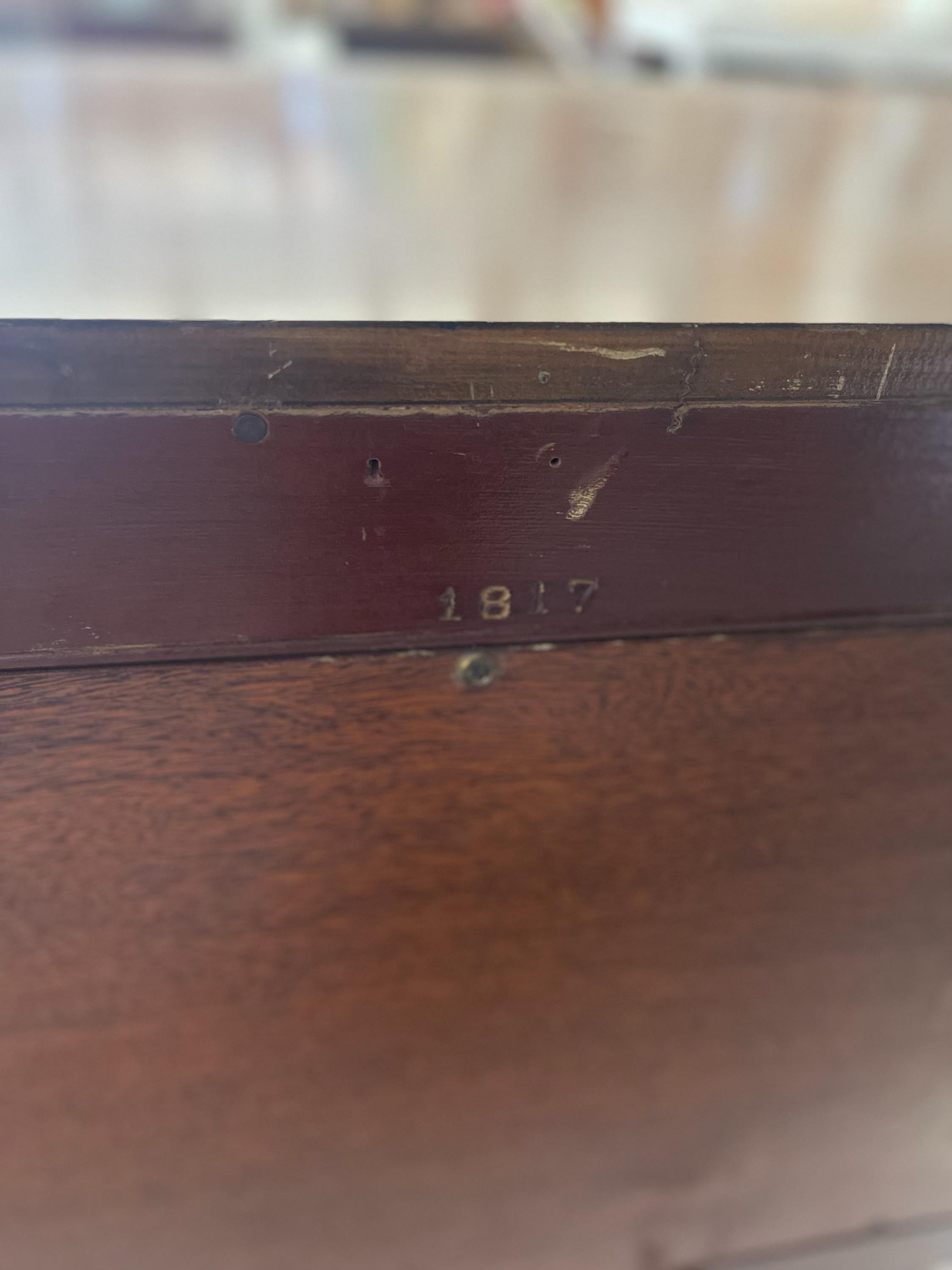 Early 19th Century Likely Mahogany Chest of Drawers with Dovetailed Drawers. For Sale 6