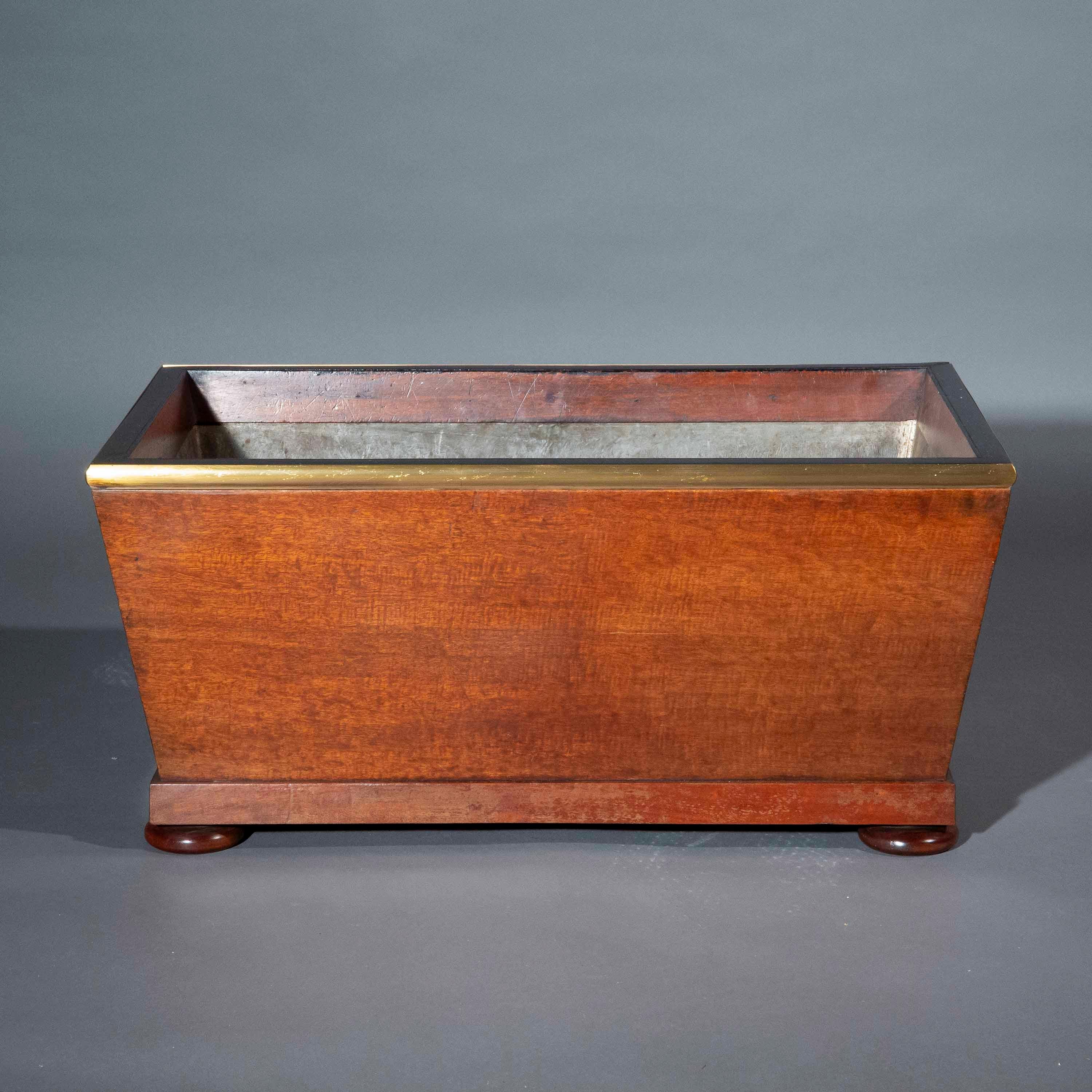 Legno Cestino per tronchi o Jardiniere dell'inizio del XIX secolo in vendita