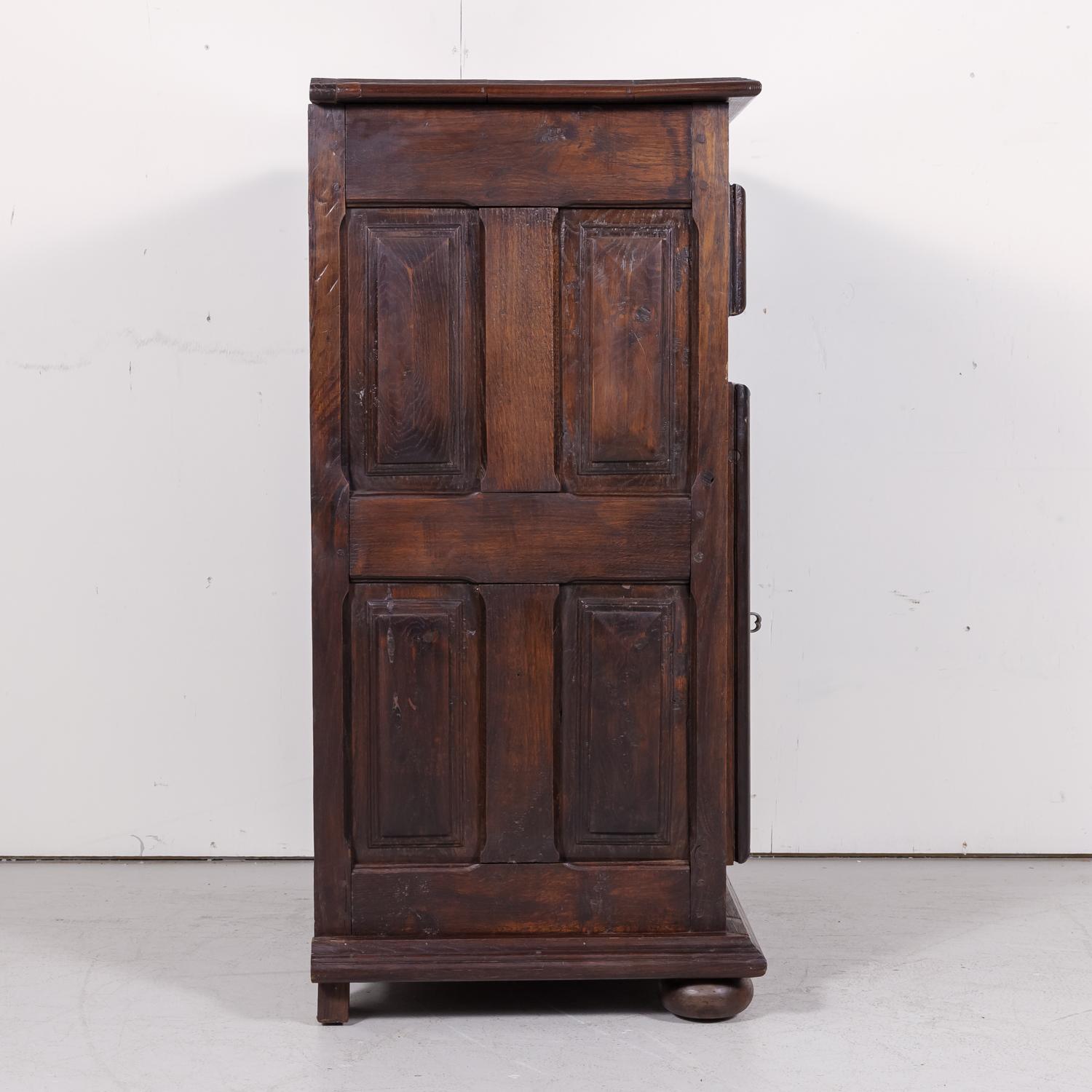 Early 19th Century Louis XIII Oak Jam Cabinet or Confiturier from Normandy For Sale 10