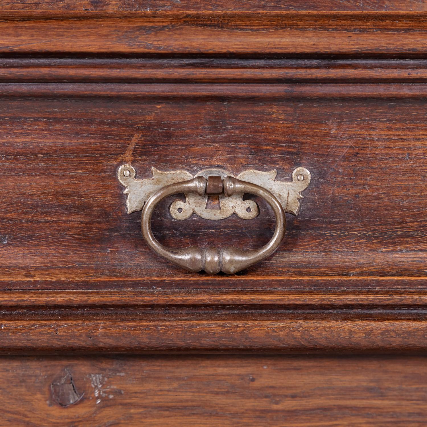 Early 19th Century Louis XIII Oak Jam Cabinet or Confiturier from Normandy For Sale 4