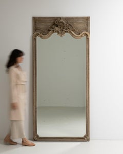 Early 19th Century Louis XV Brown Wood Floor Mirror