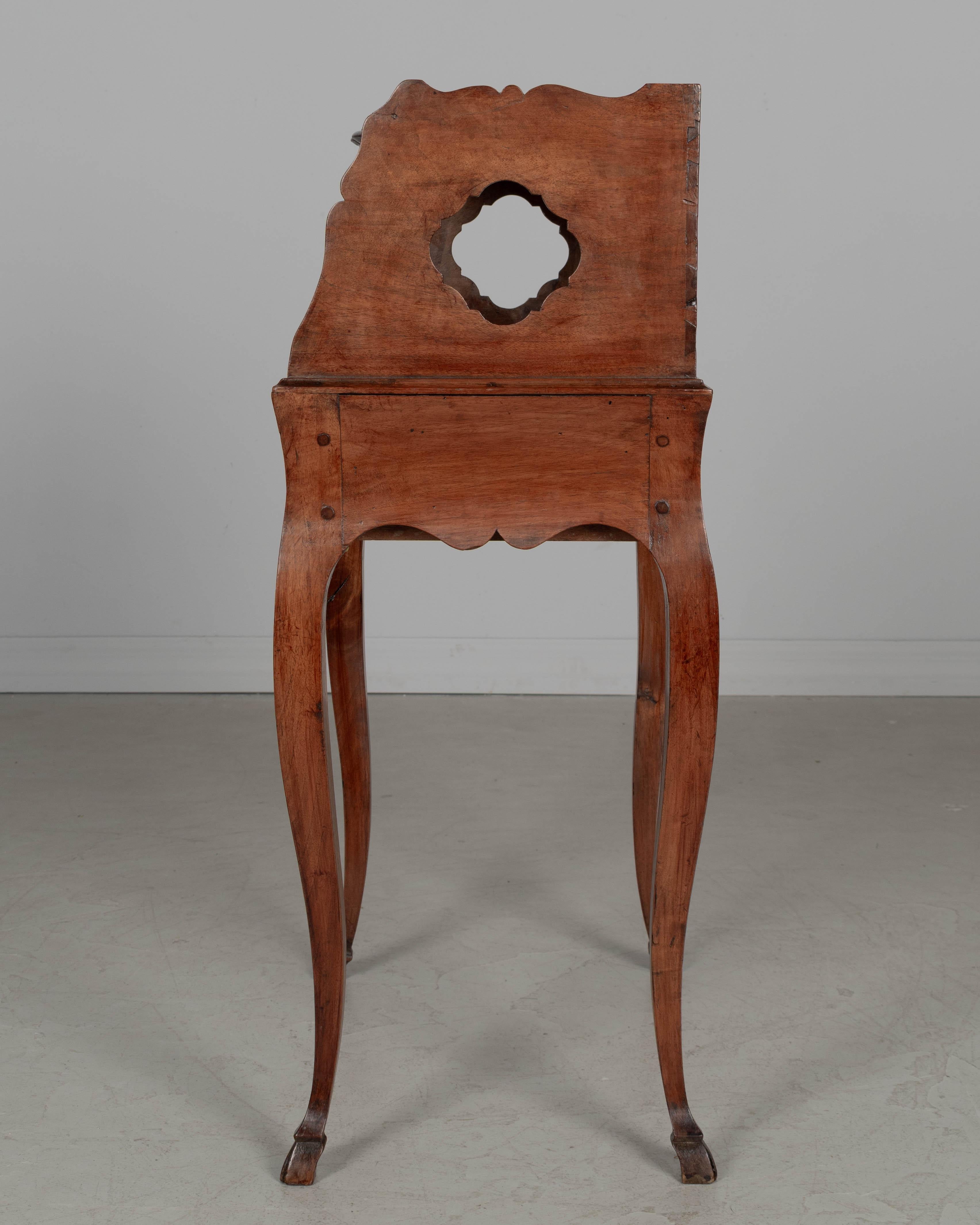 Early 19th Century Louis XV Chevet or Bed Side Table For Sale 1