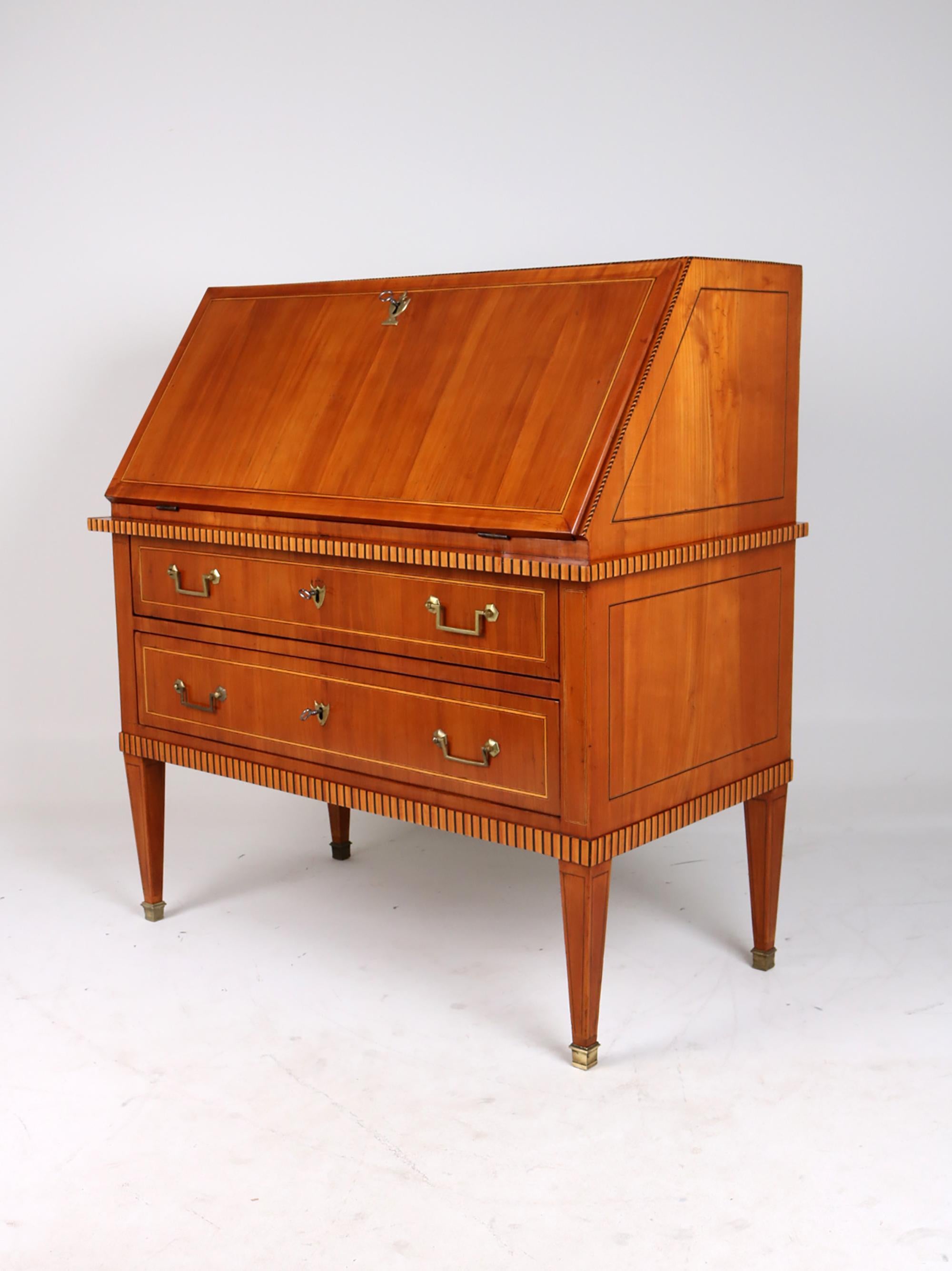 Polished Early 19th Century Louis XVI Secretary with Slant Front