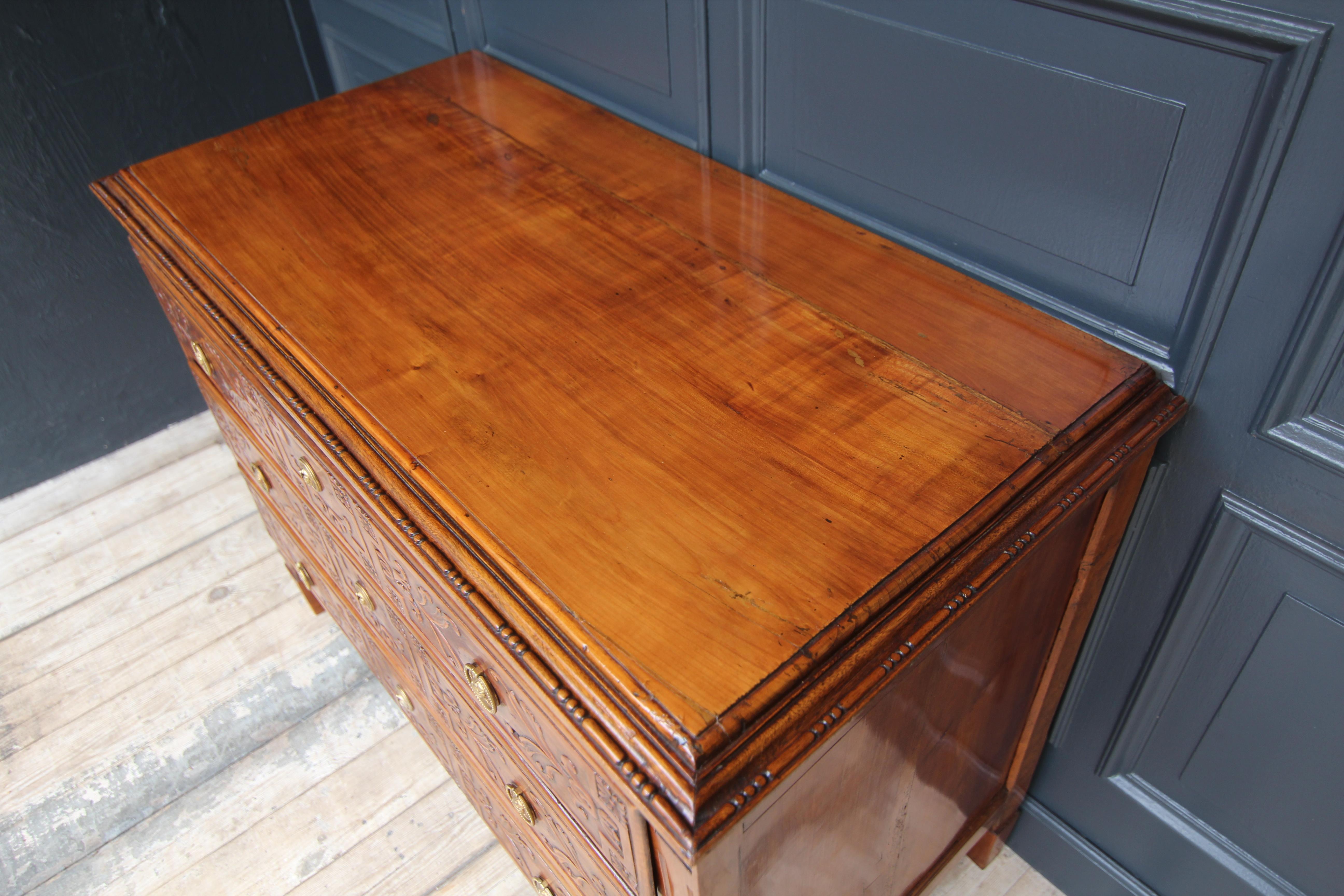 Early 19th Century Louis XVI Style Cherry Wood Chest of Drawers For Sale 7