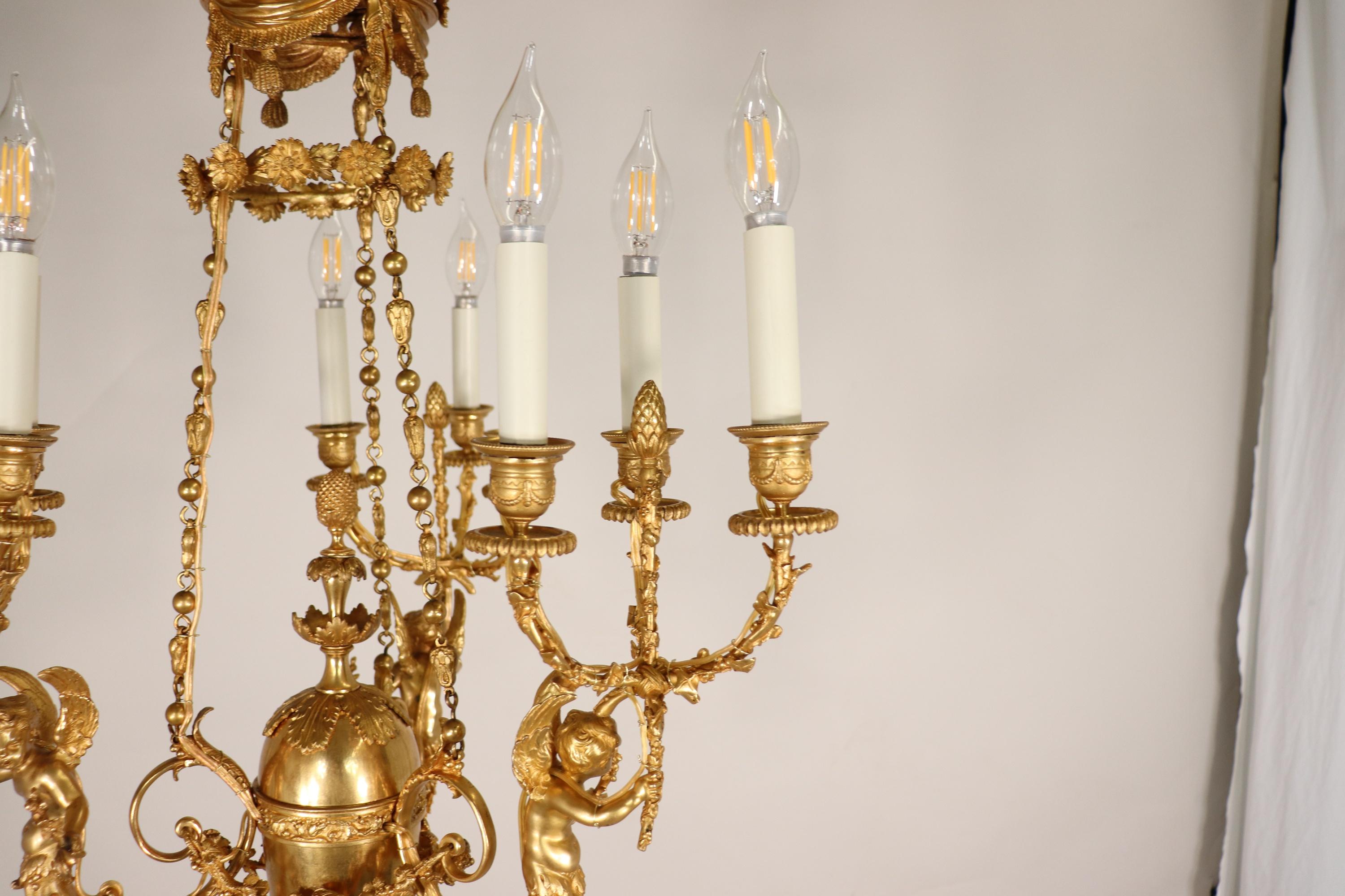 Early 19th Century Louis XVI Style Doré Bronze Cherub Putti Chandelier For Sale 8