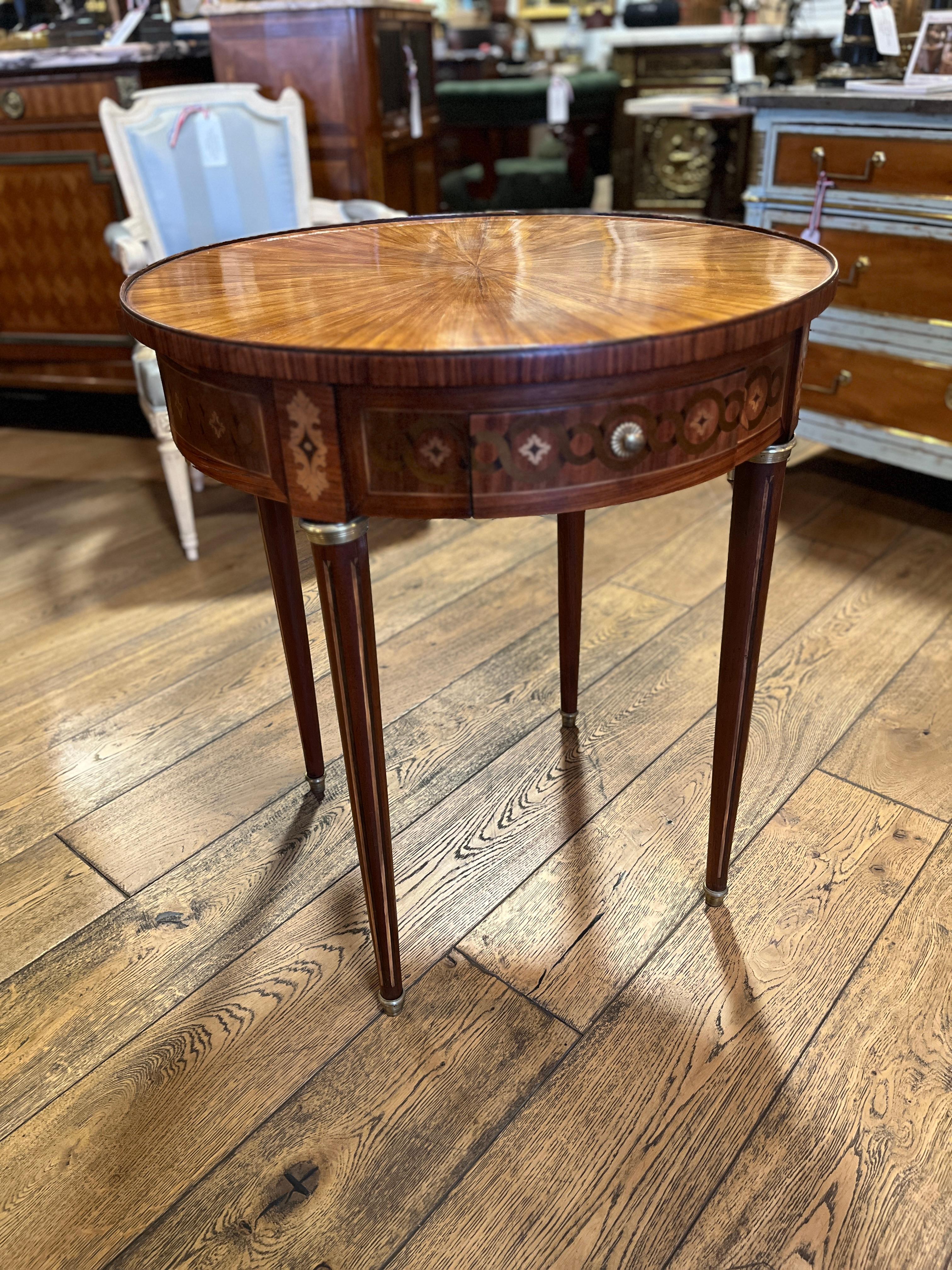 Early 19th Century Louis XVI Style Gueridon Table In Good Condition For Sale In Scottsdale, AZ