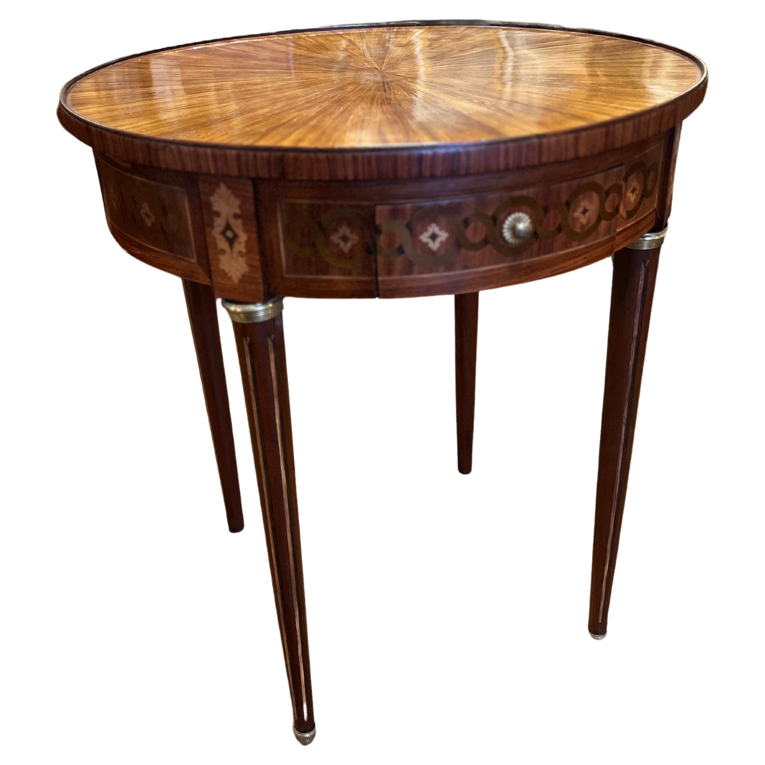 Table à guéridon de style Louis XVI du début du 19e siècle en vente